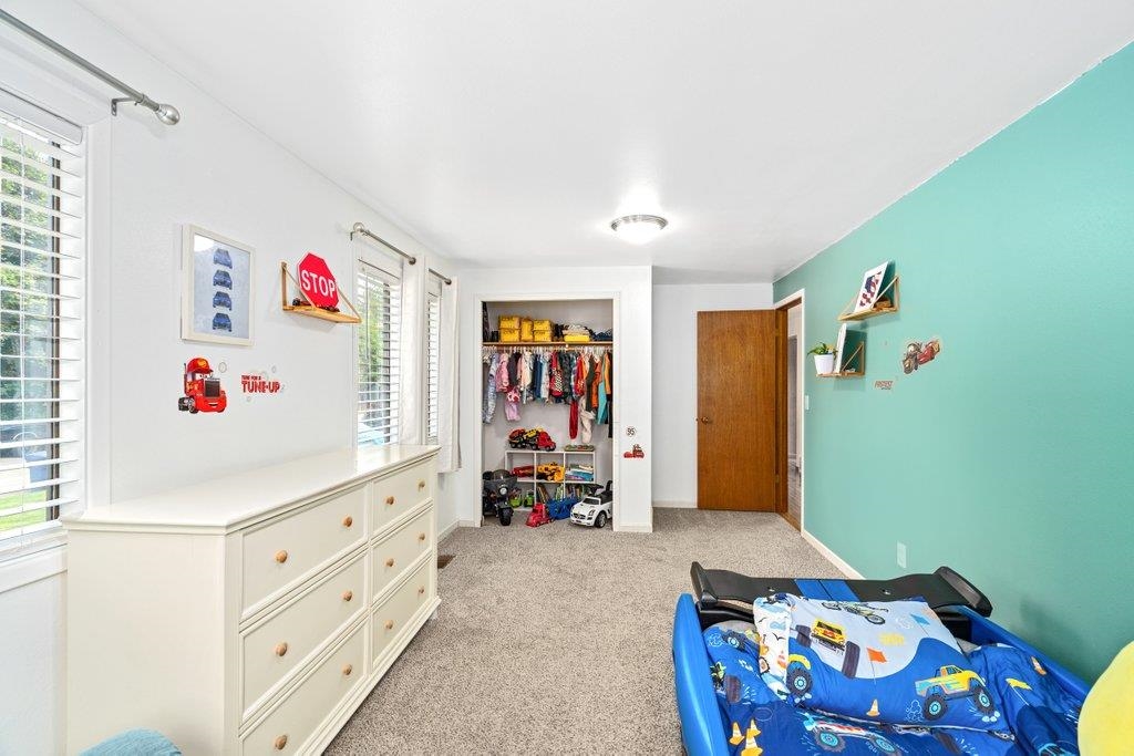 10816 E 31st Ave - Photo 12