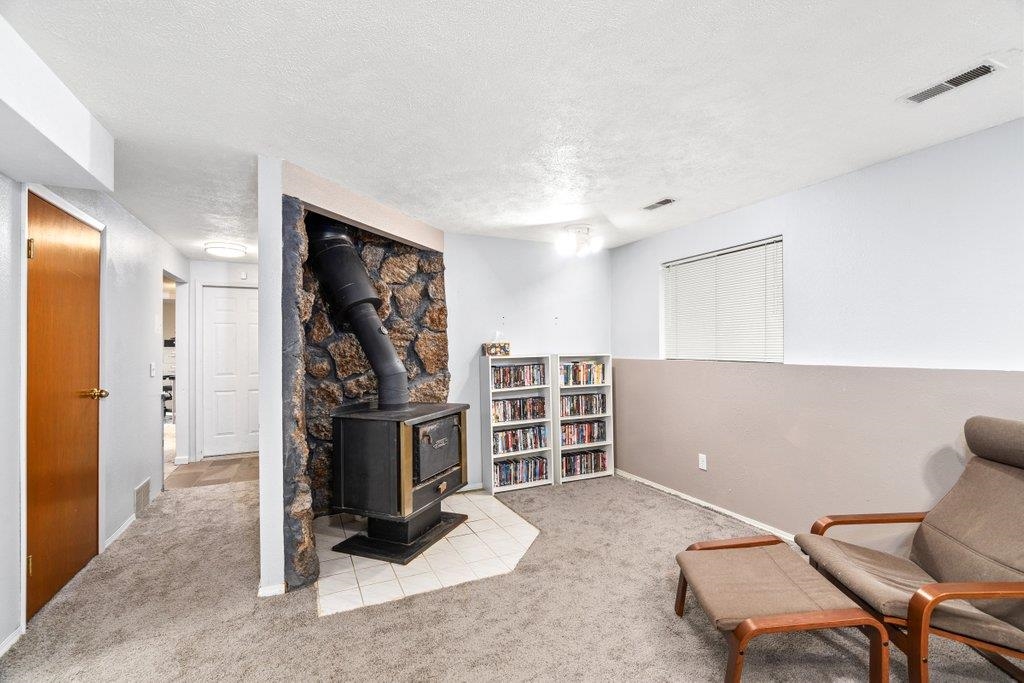 10816 E 31st Ave - Photo 17