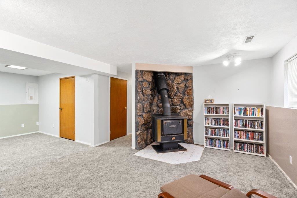 10816 E 31st Ave - Photo 22