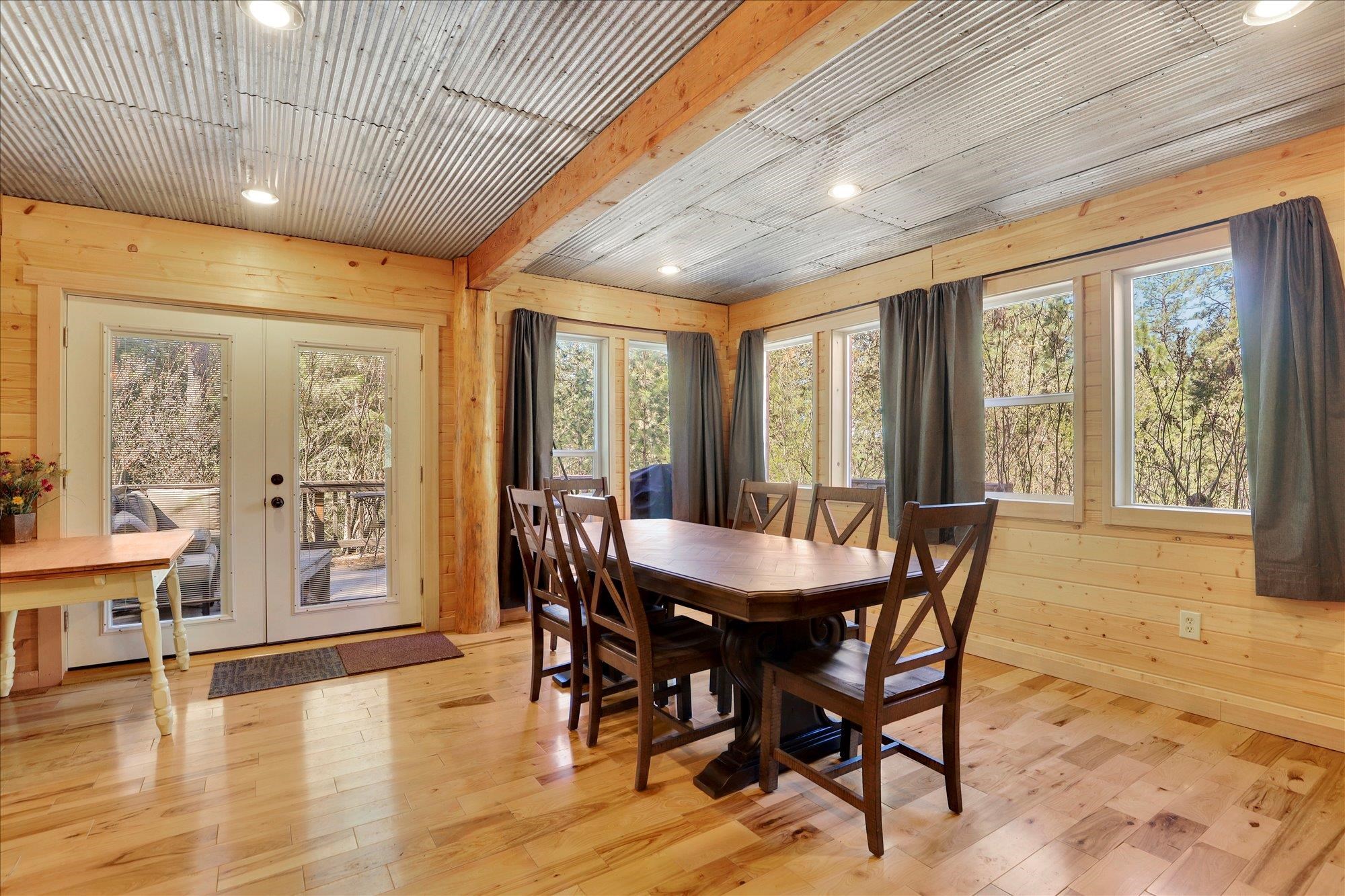 5882 Carey Rd - Photo 4