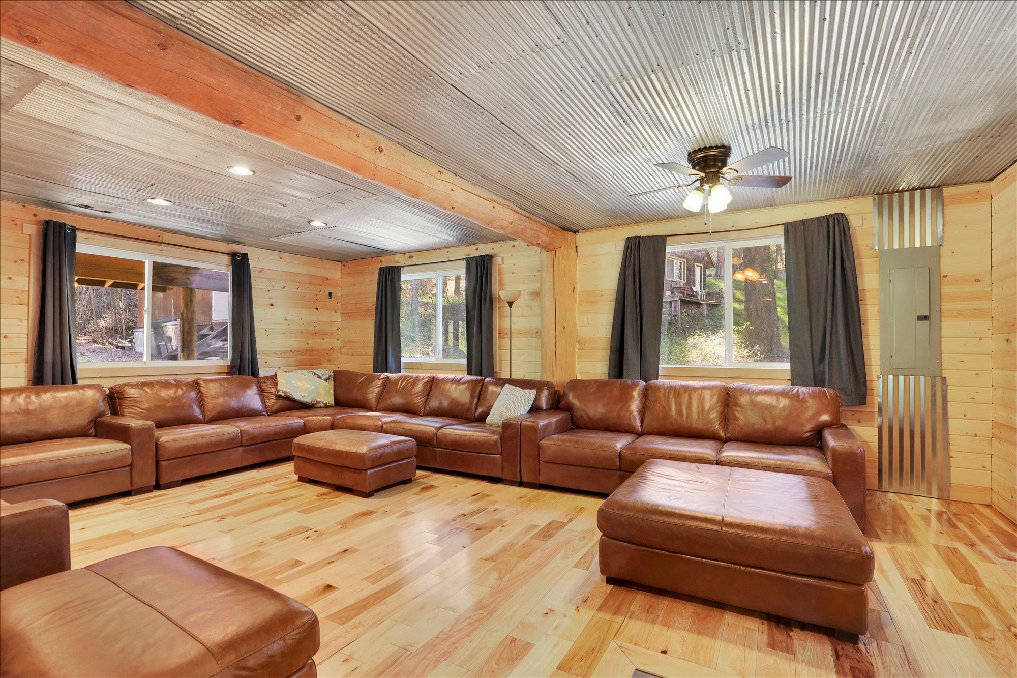 5882 Carey Rd - Photo 10
