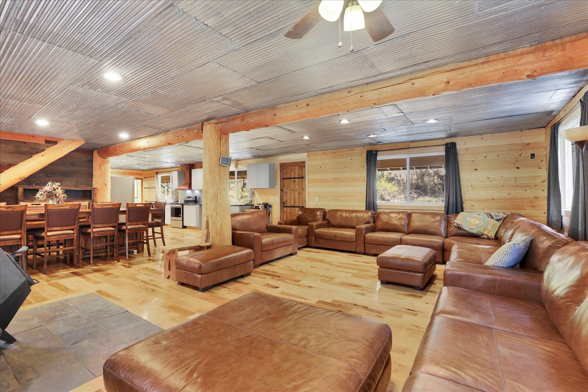 5882 Carey Rd - Photo 11