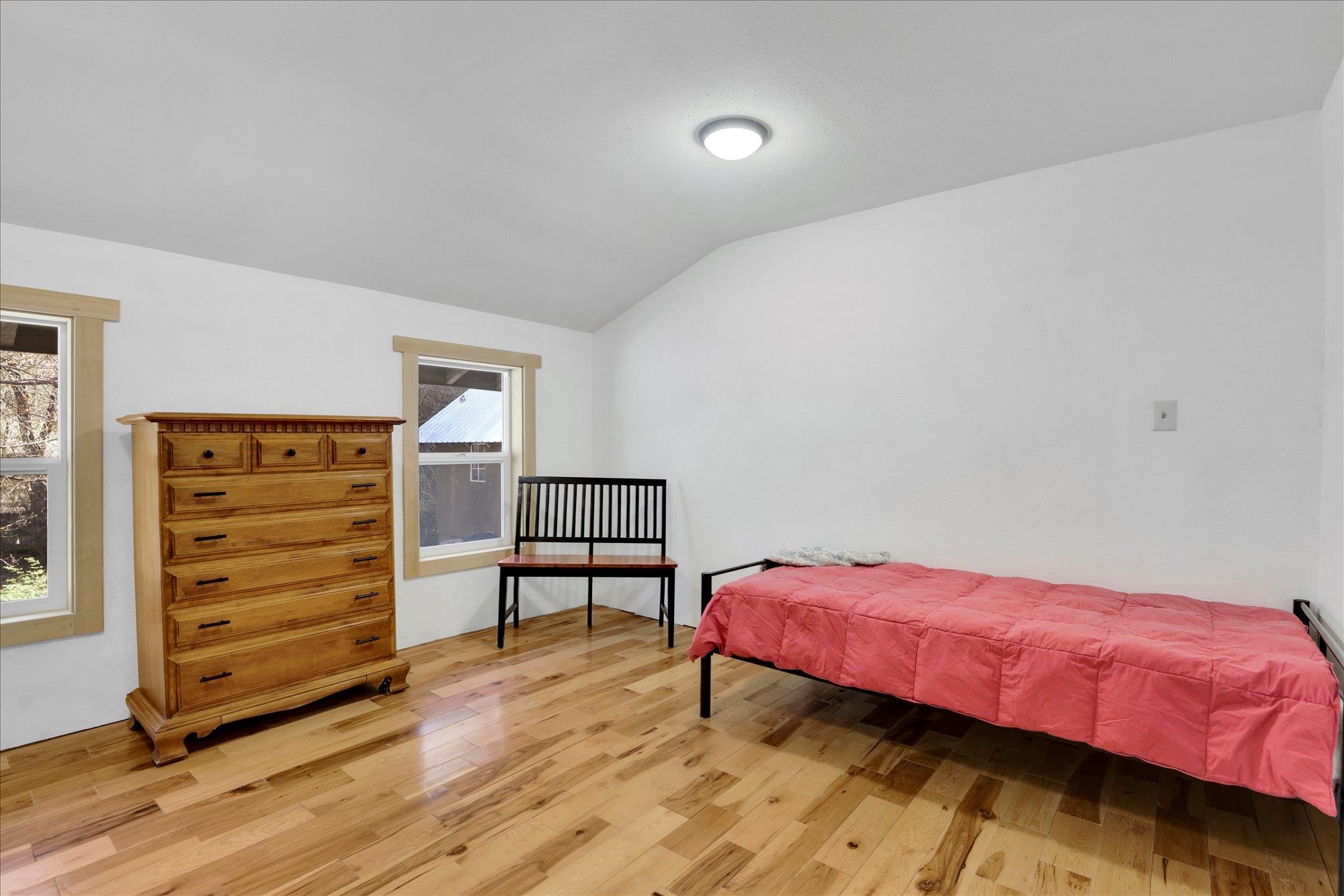 5882 Carey Rd - Photo 20