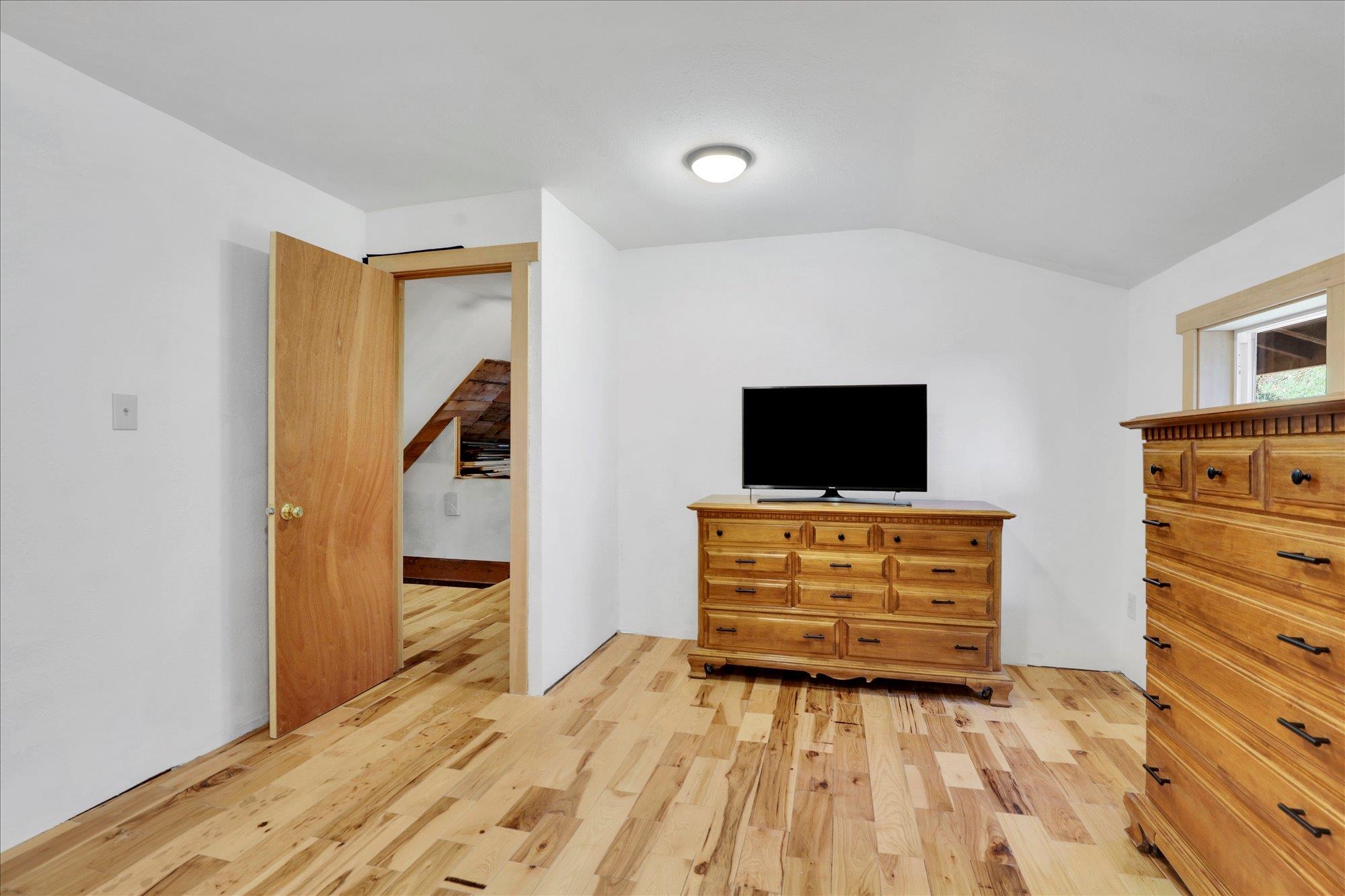 5882 Carey Rd - Photo 21
