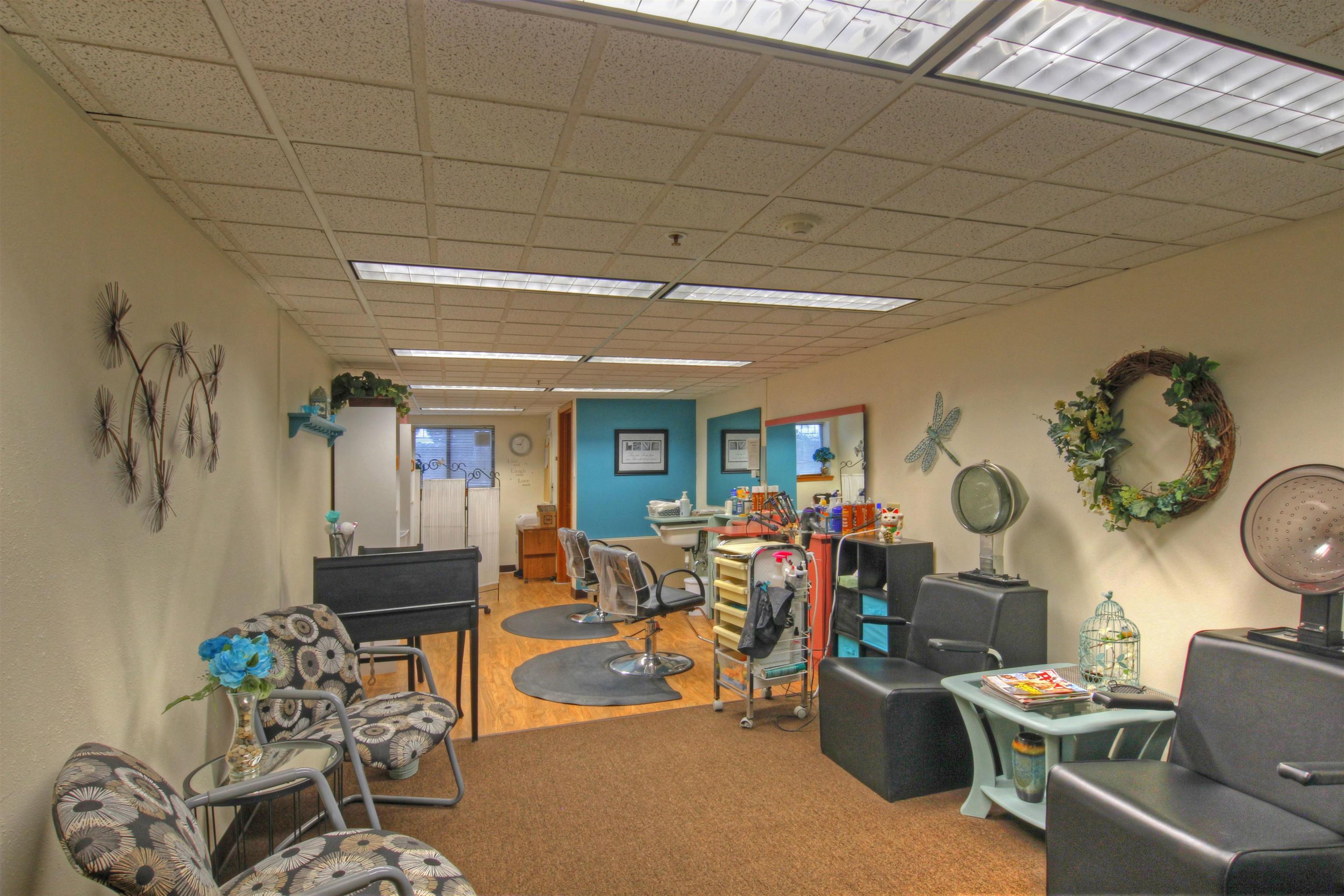 221 E Rockwood Blvd - Photo 22