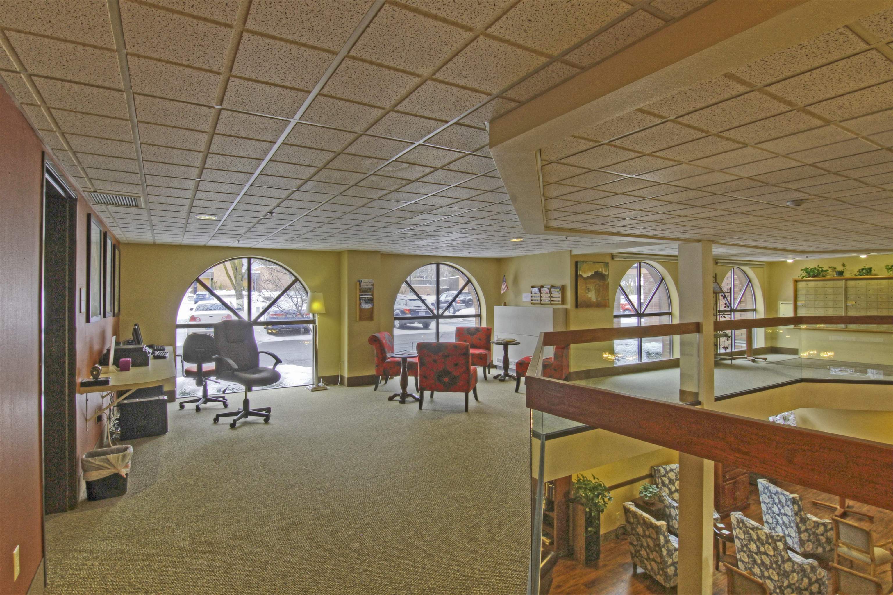 221 E Rockwood Blvd - Photo 20