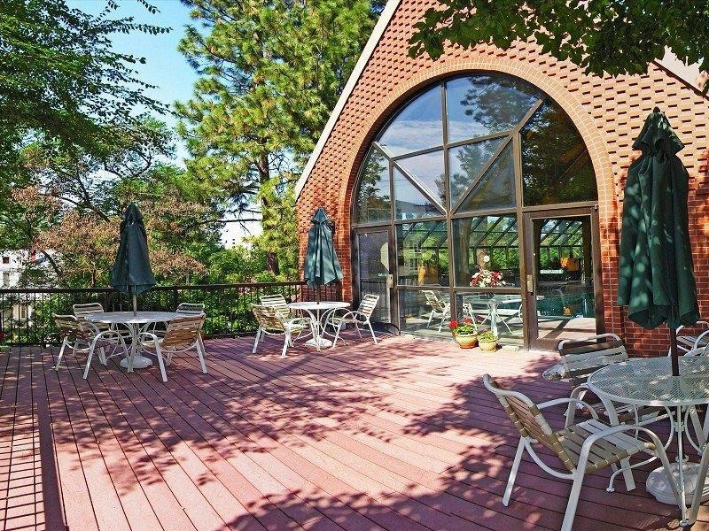 221 E Rockwood Blvd - Photo 23