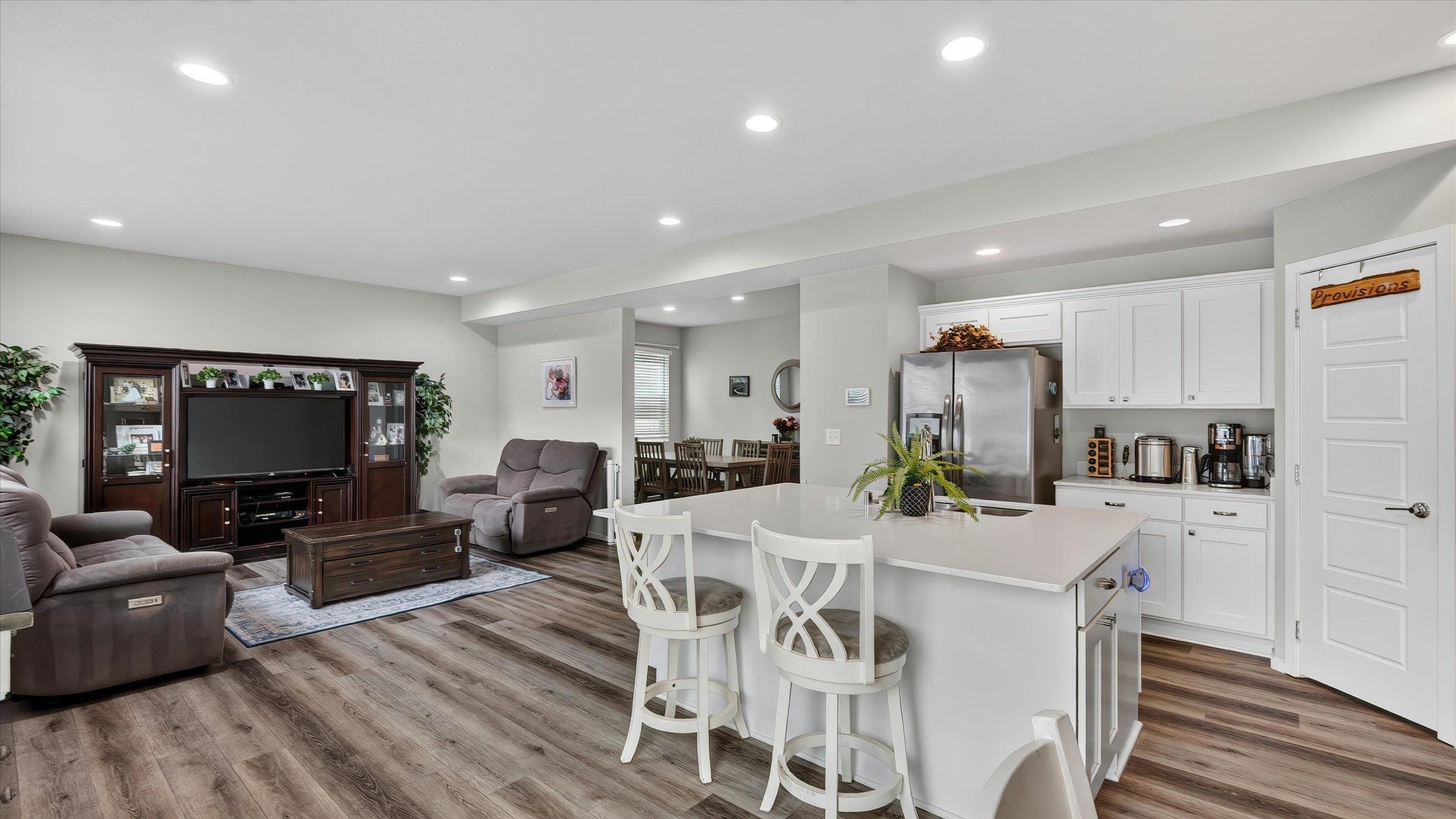 1213 E Silver Pine Rd - Photo 6