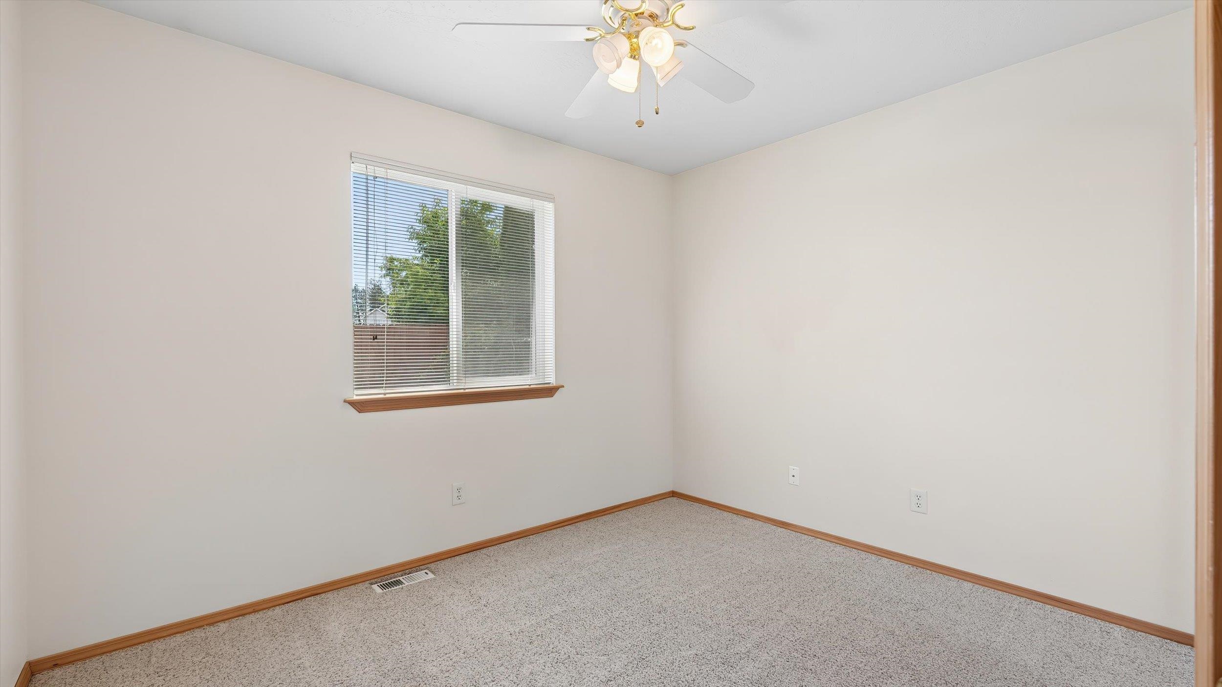 2621 Eton Ln - Photo 24