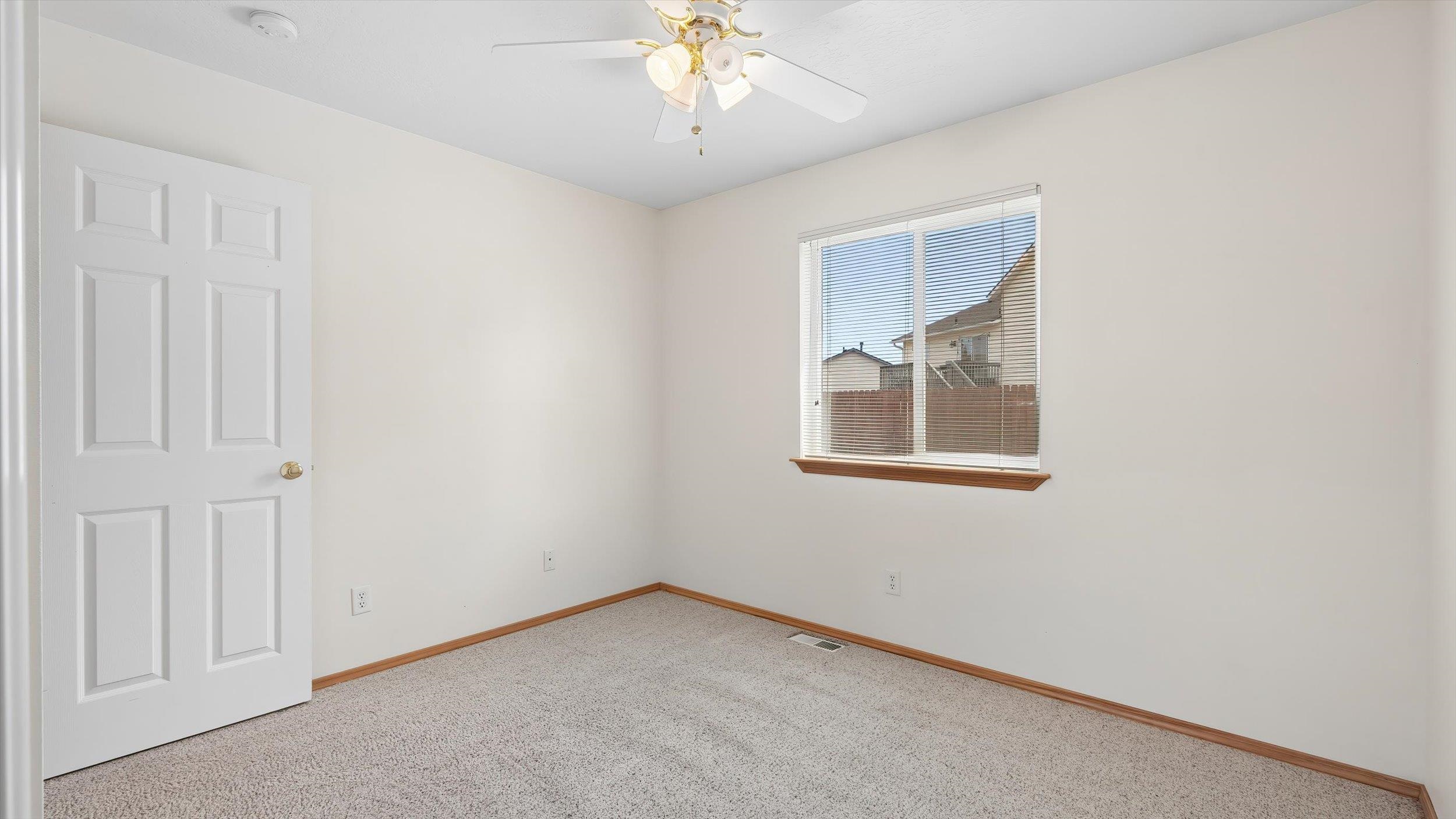 2621 Eton Ln - Photo 25