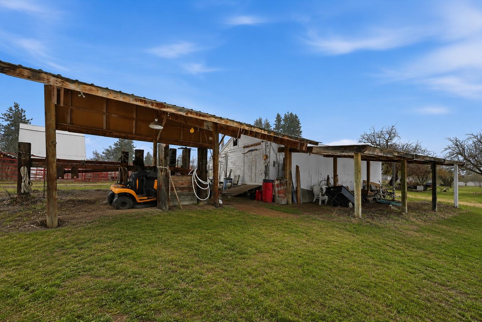 305.5 River Rd - Photo 2