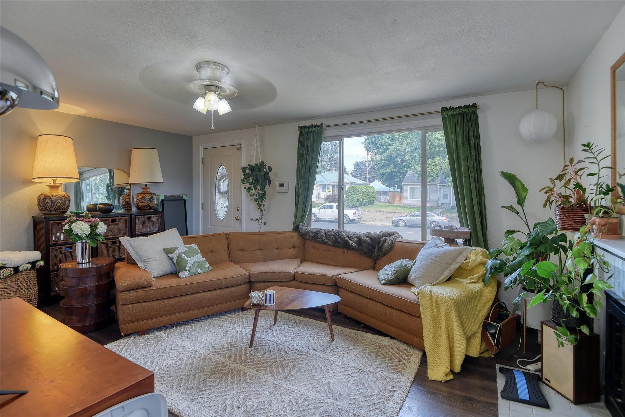 4803 N Belt St - Photo 6