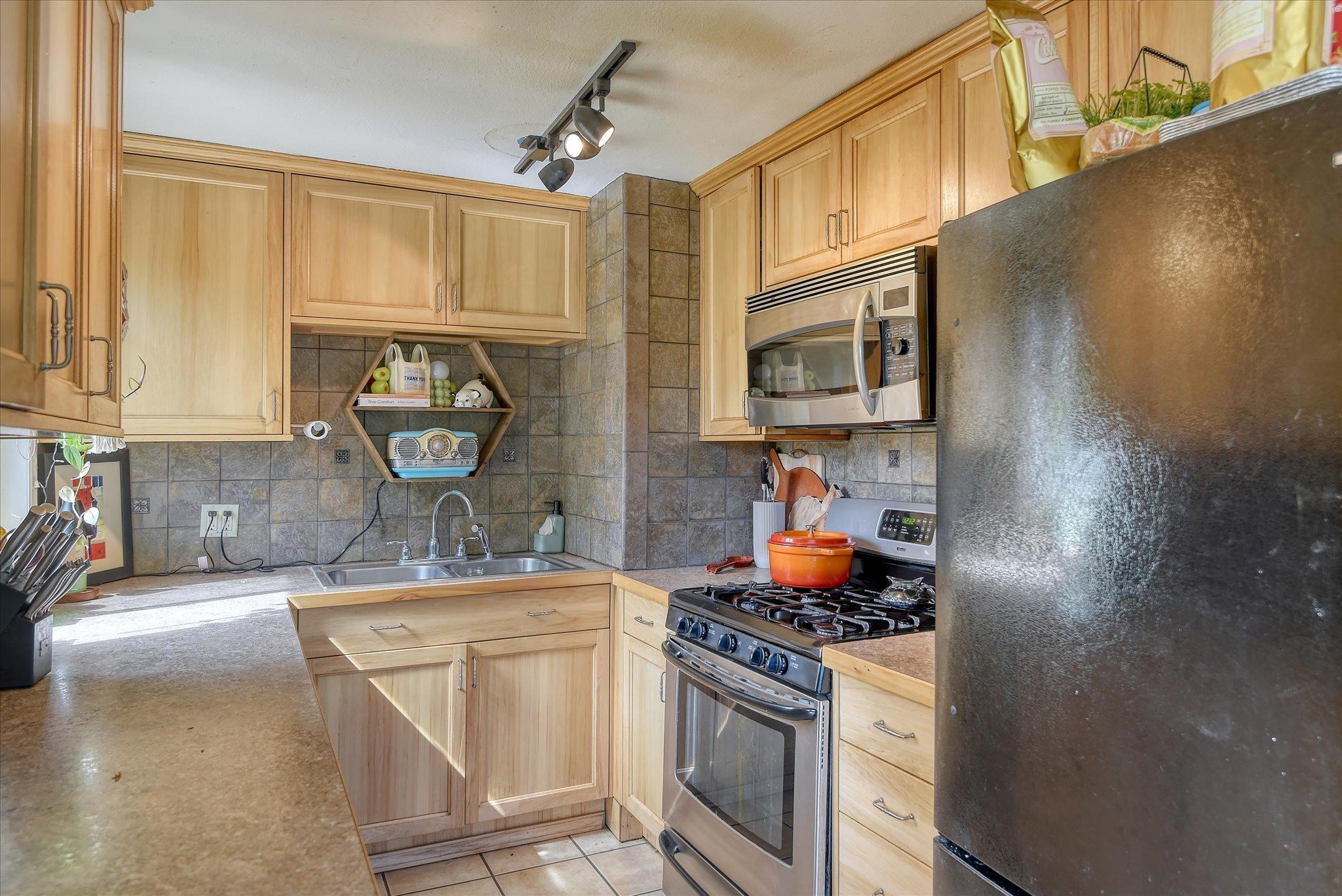4803 N Belt St - Photo 10
