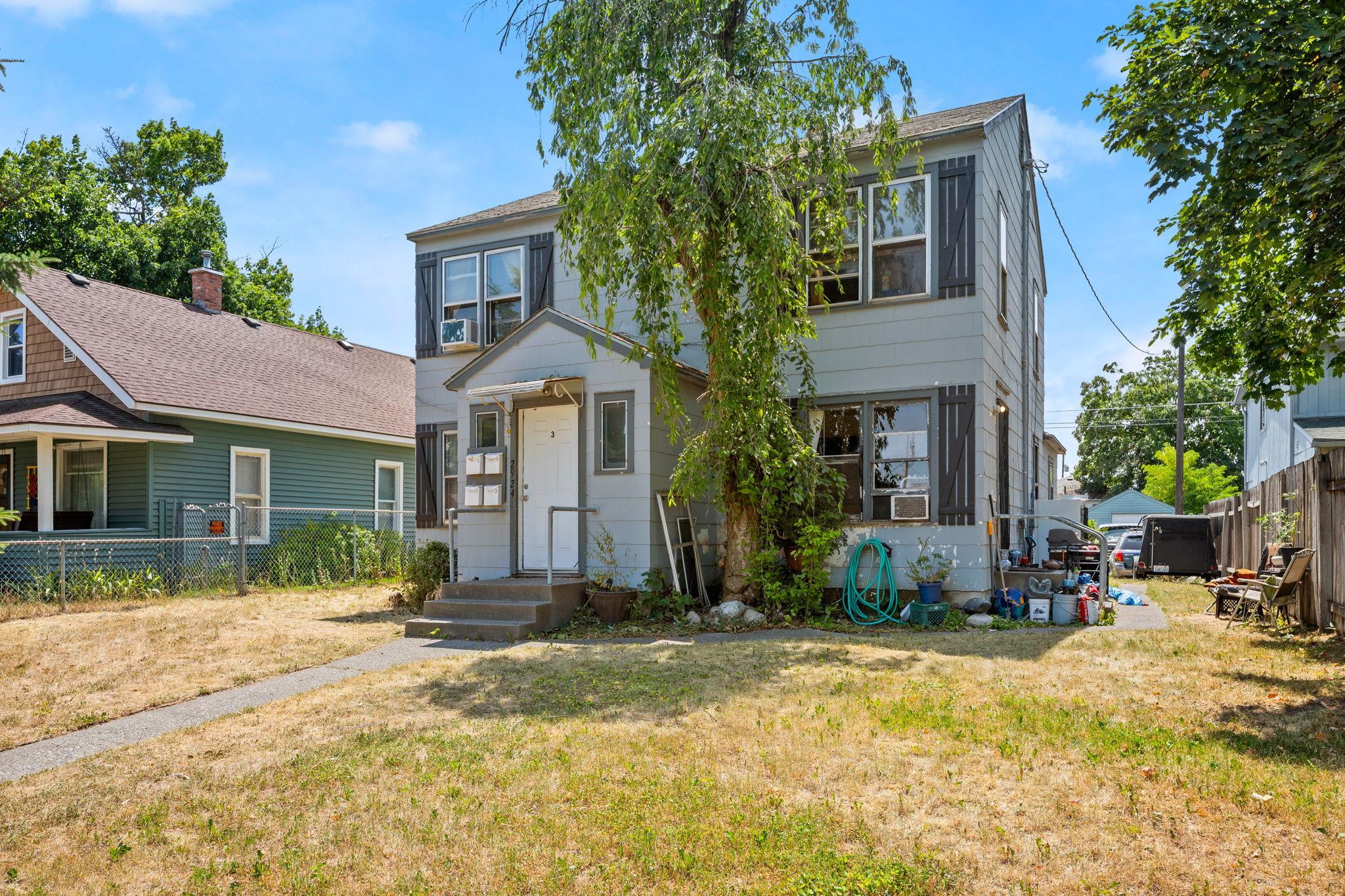 2924 E Broad Ave - Photo 1