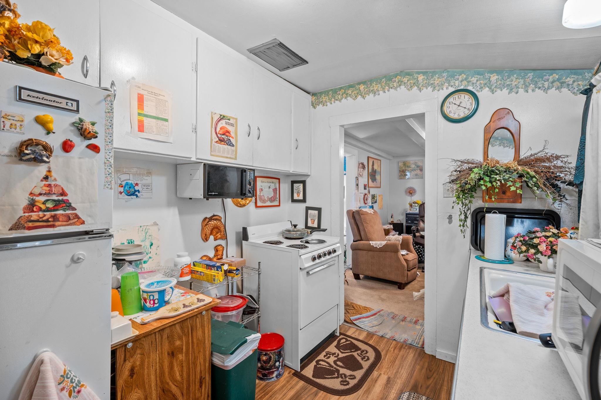 1318 E 16th Ave - Photo 4