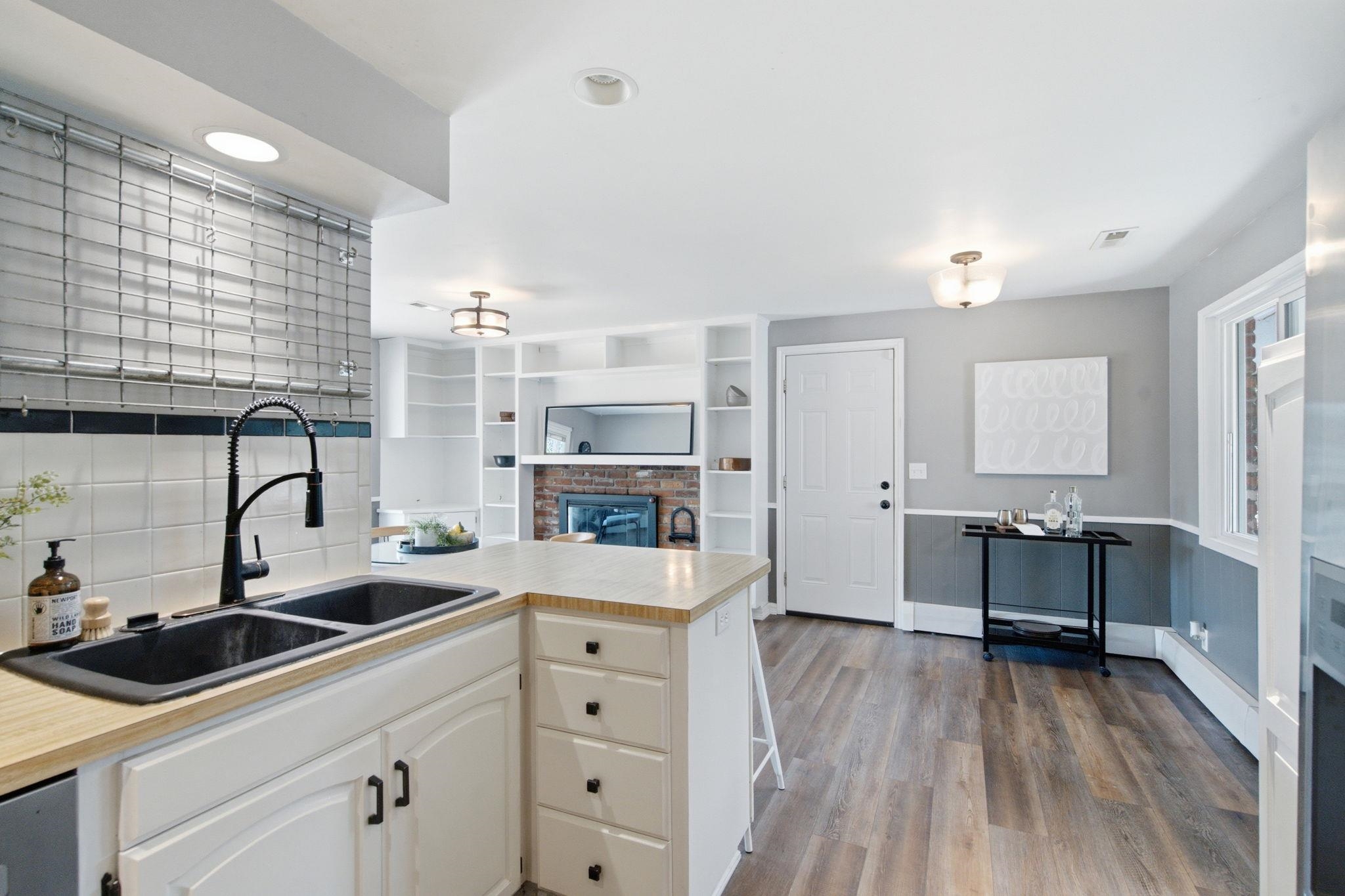 4303 S Martin St - Photo 9