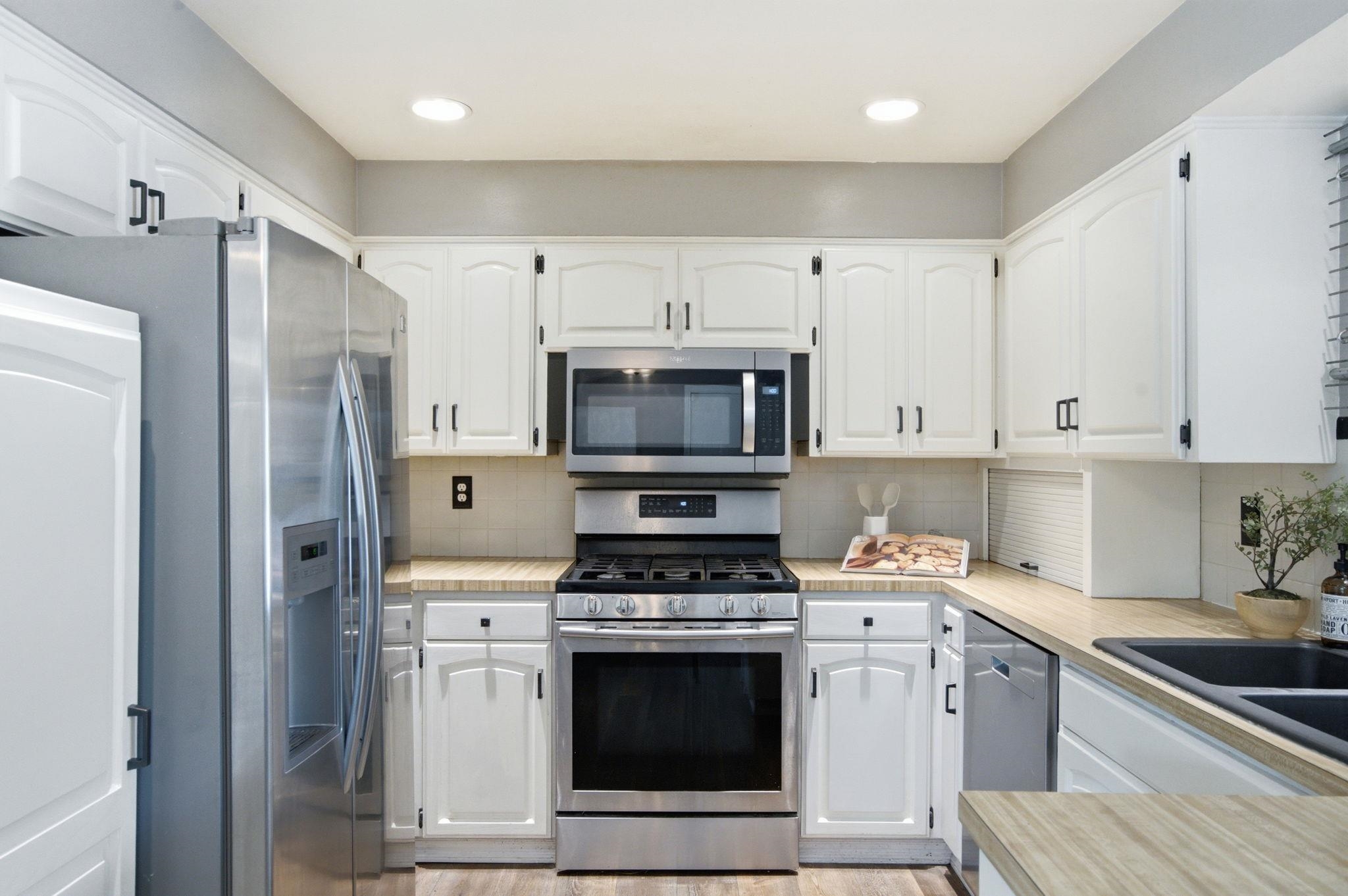 4303 S Martin St - Photo 10
