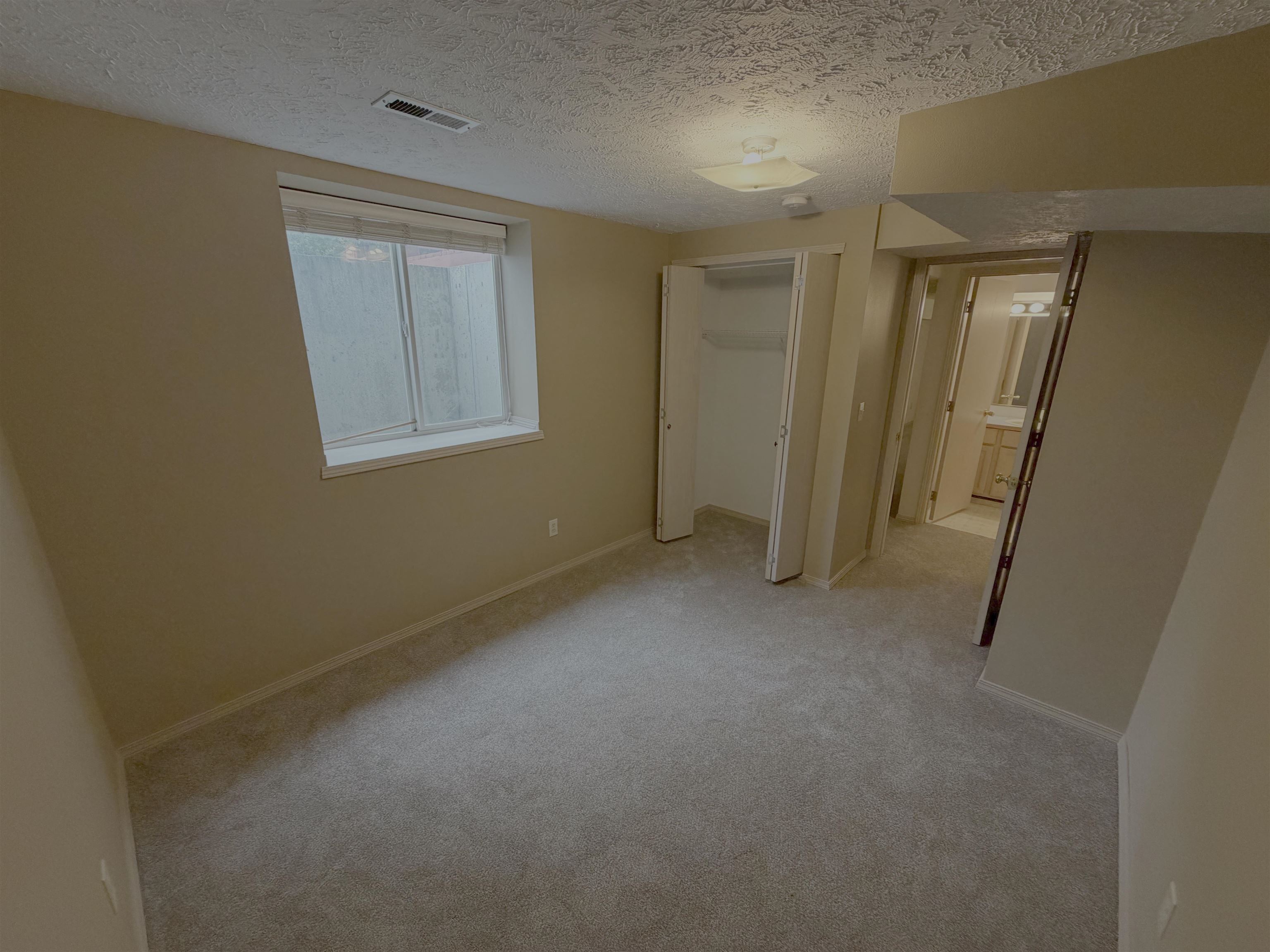 1402 E Houghton Ct - Photo 26
