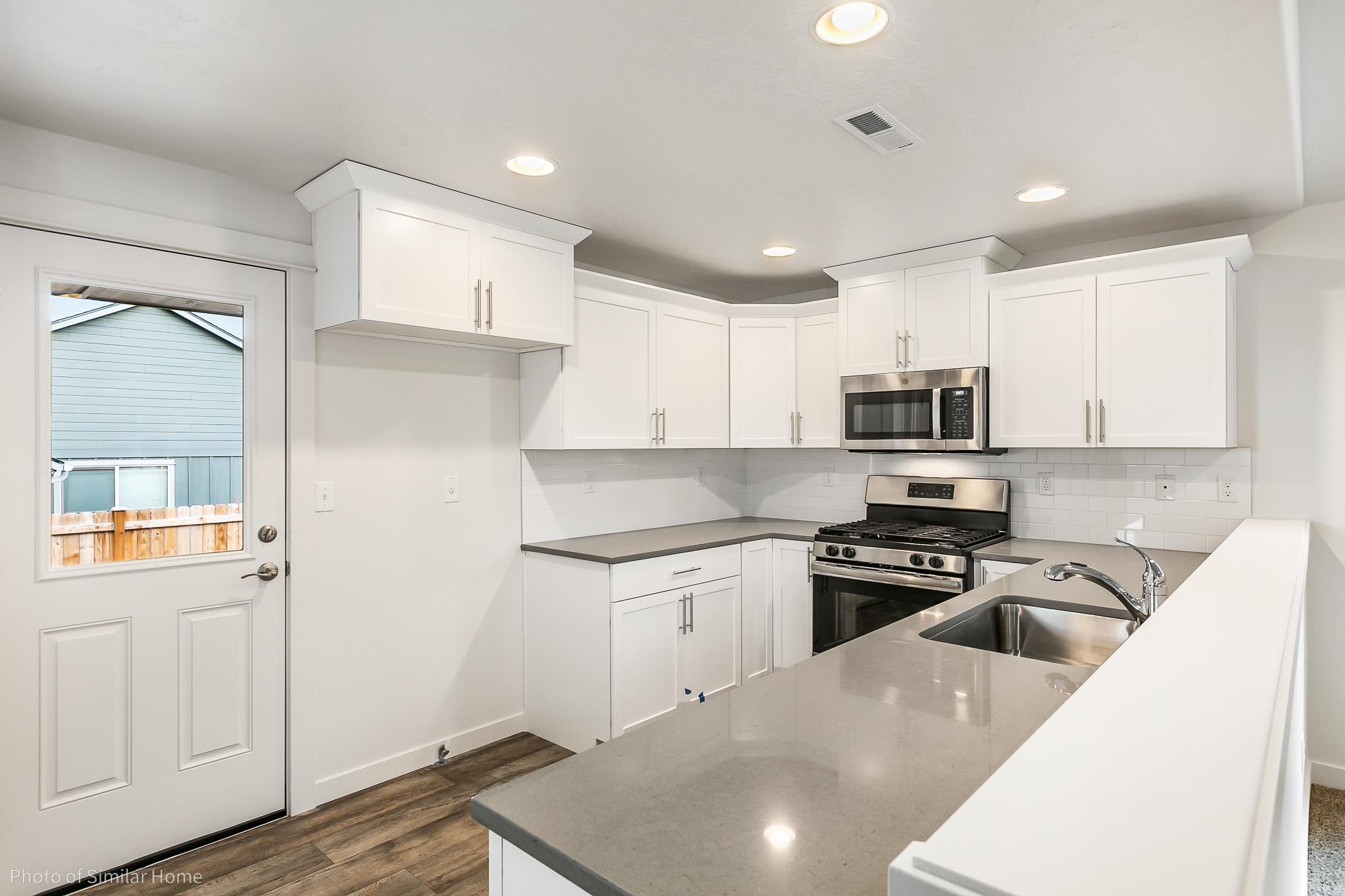 423 N Viewmont Ct - Photo 5