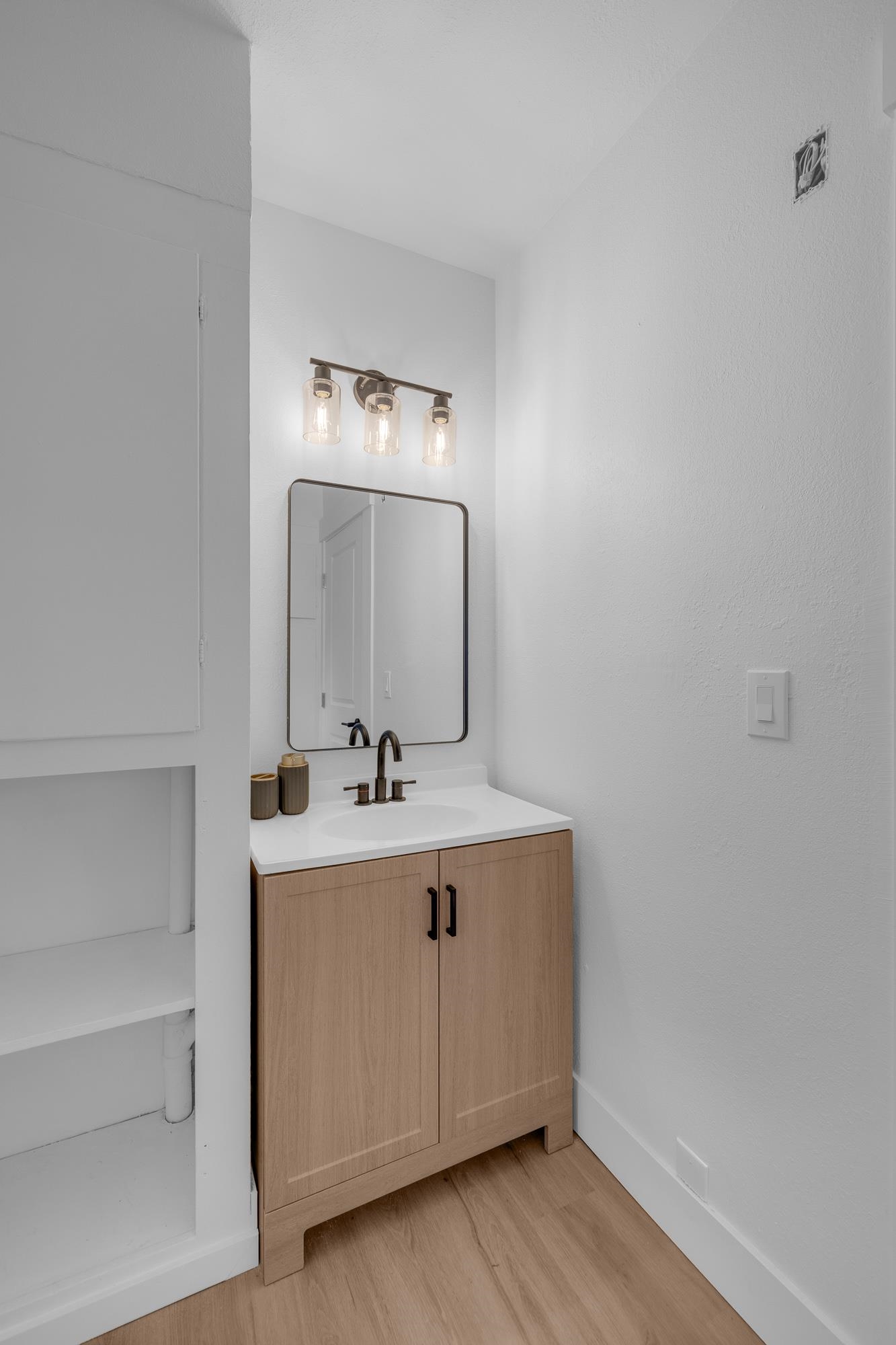 2433 E CENTRAL Ave - Photo 21