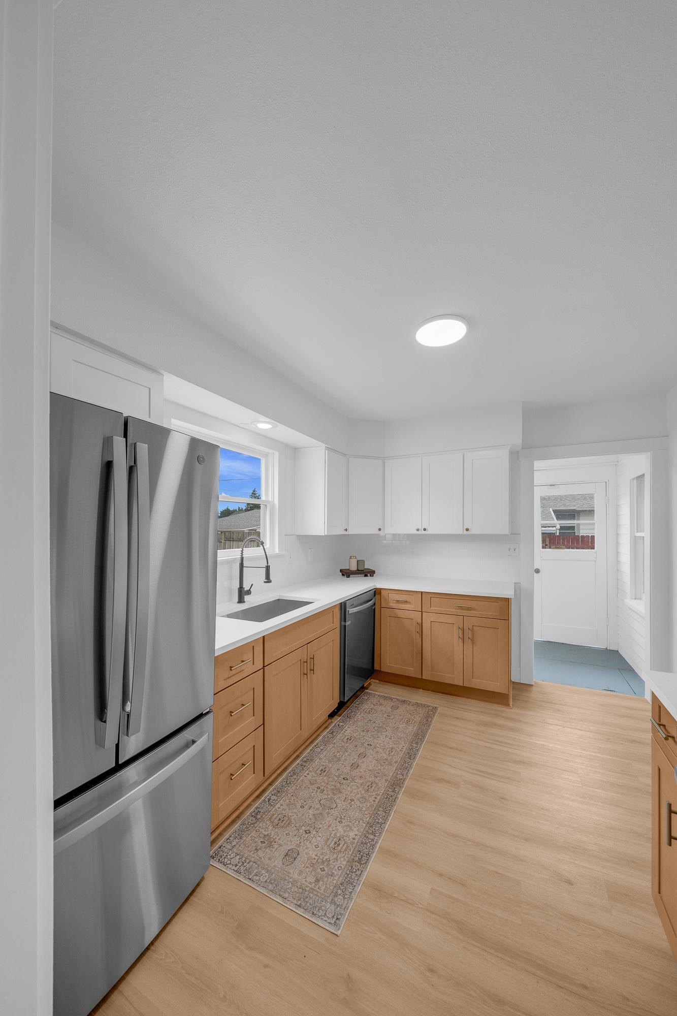 2433 E CENTRAL Ave - Photo 13