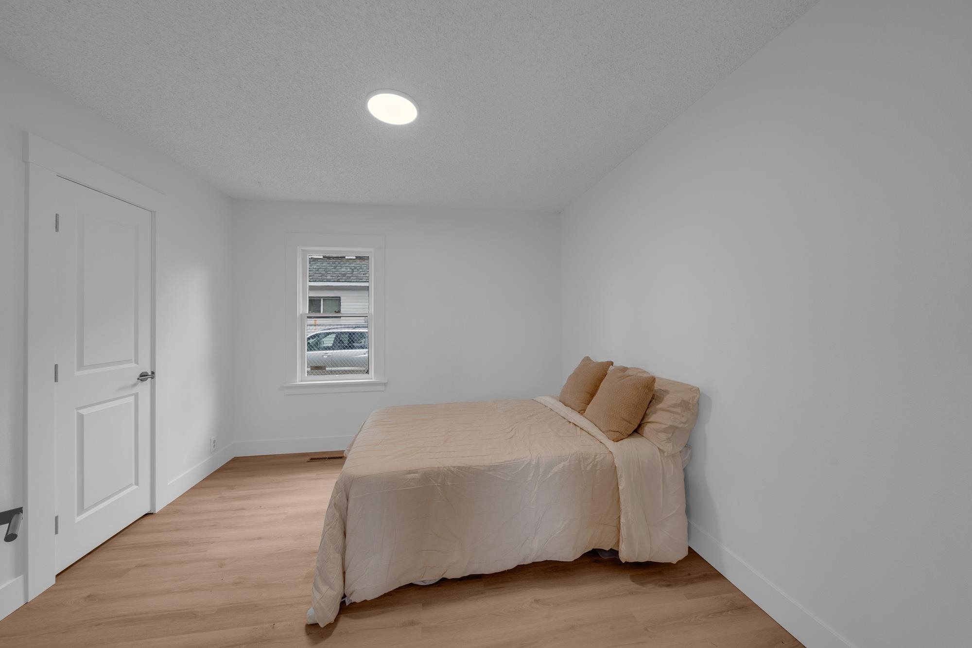 2433 E CENTRAL Ave - Photo 17