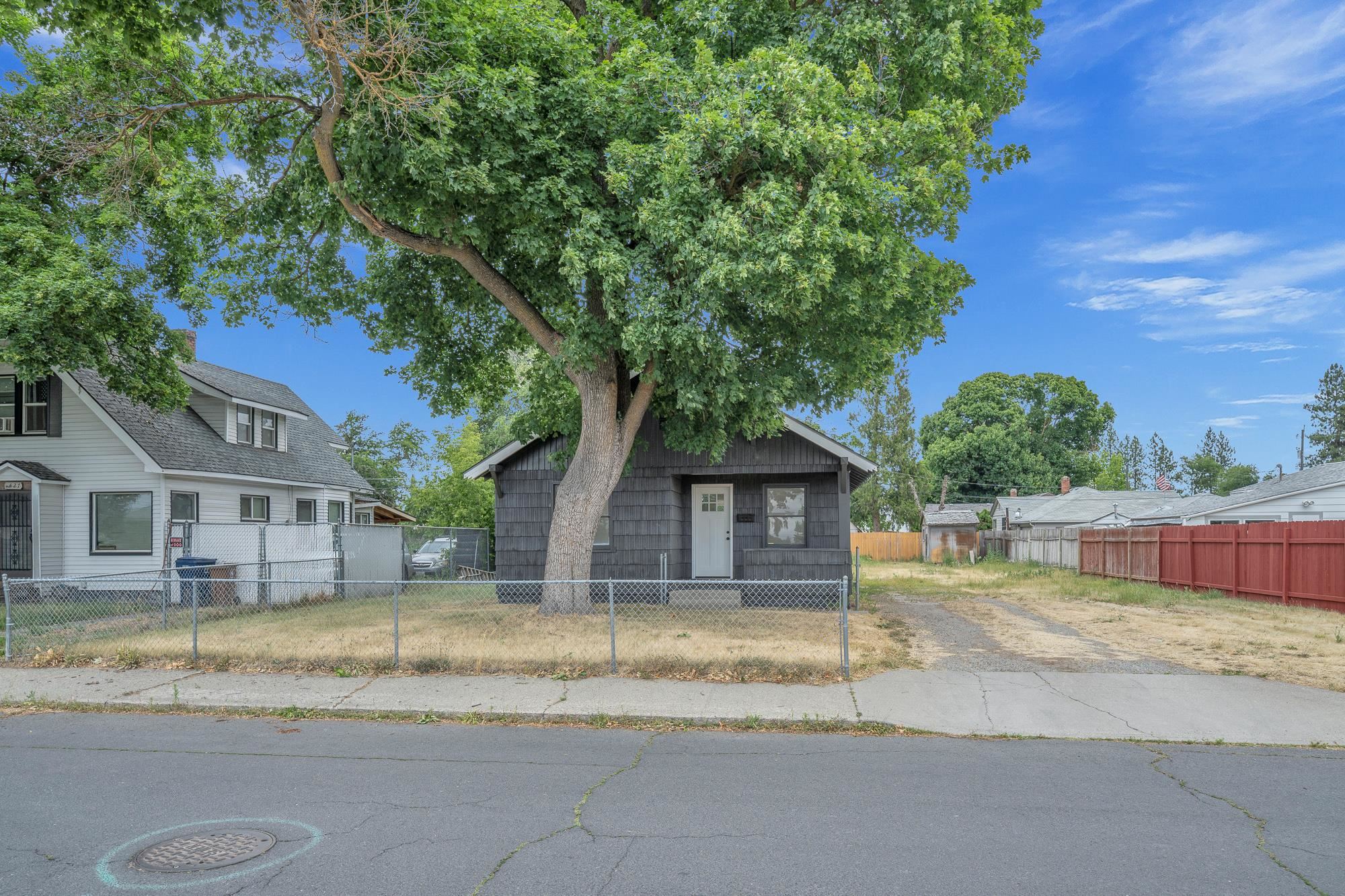 2433 E CENTRAL Ave - Photo 31