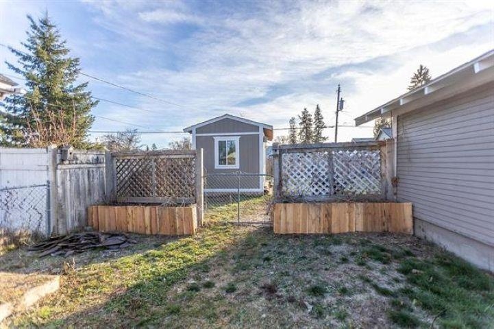1030 E Sanson Ave - Photo 11