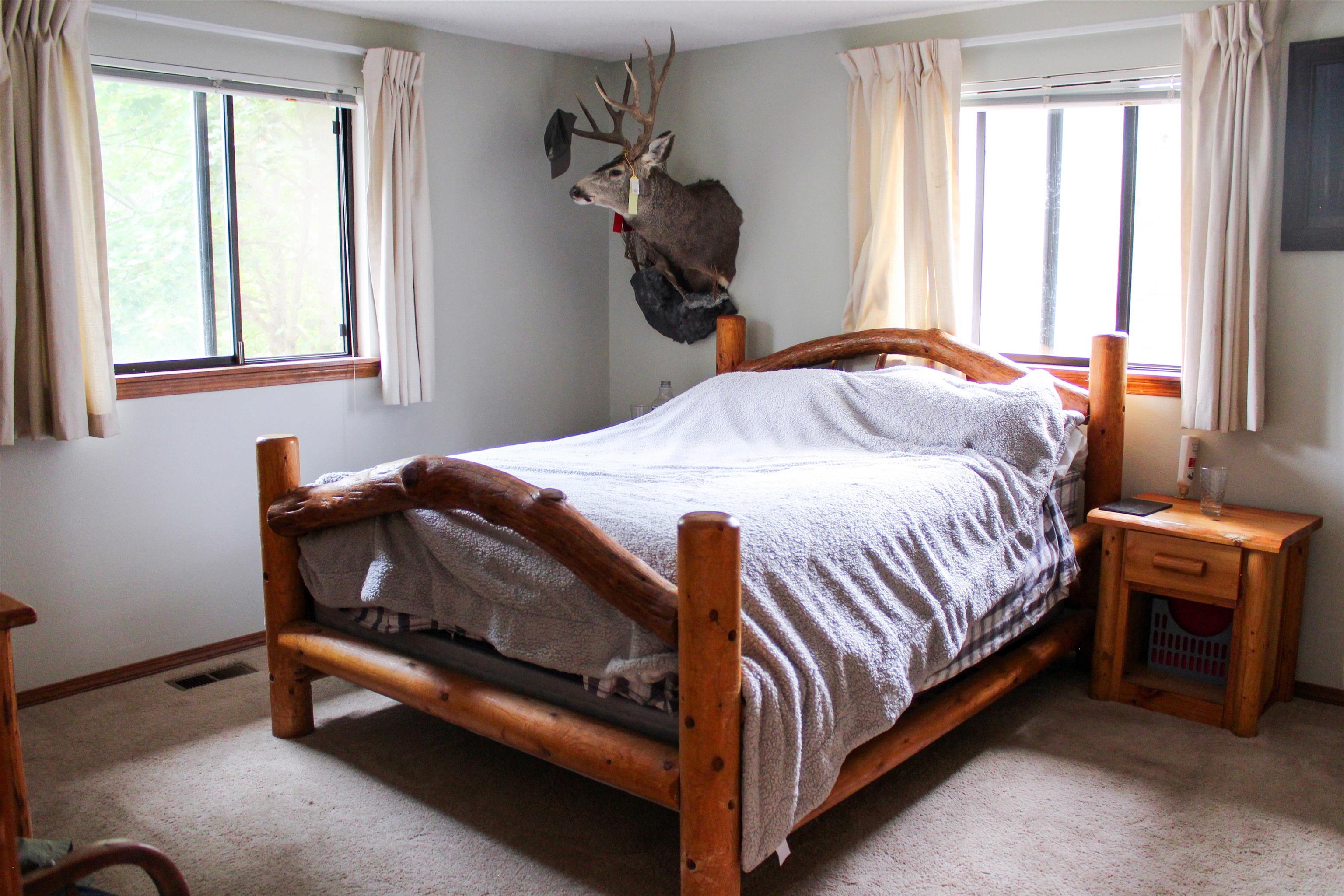 8311 N Greenwood Ct - Photo 24