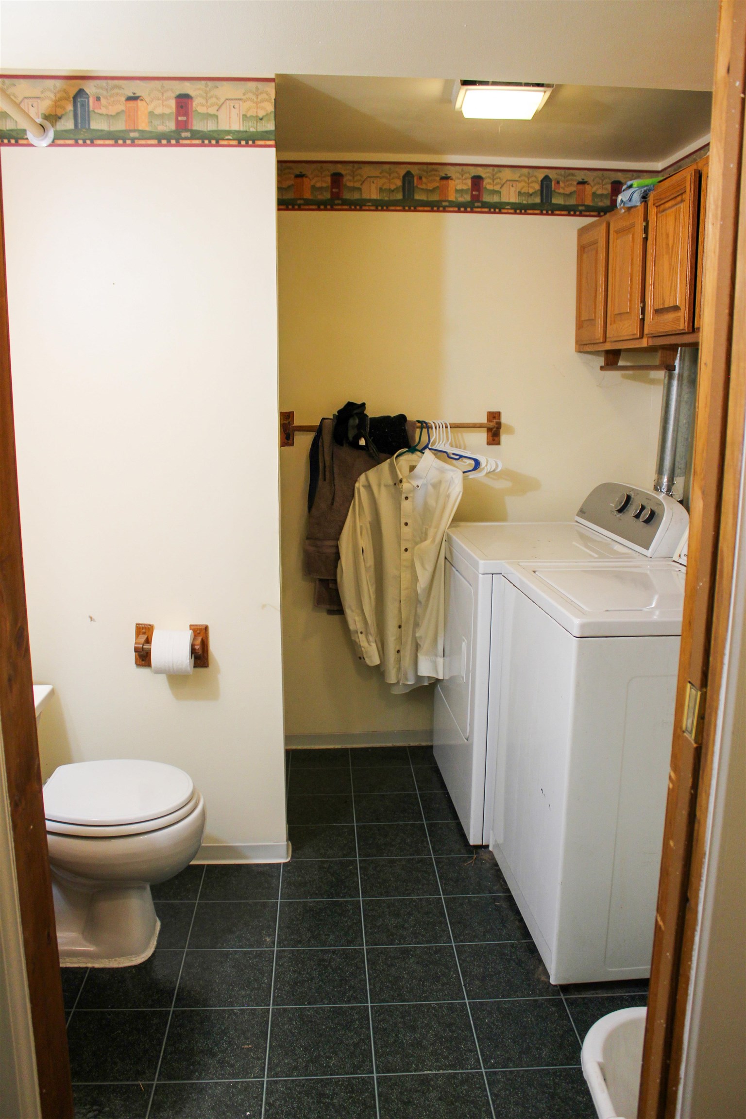 8311 N Greenwood Ct - Photo 33