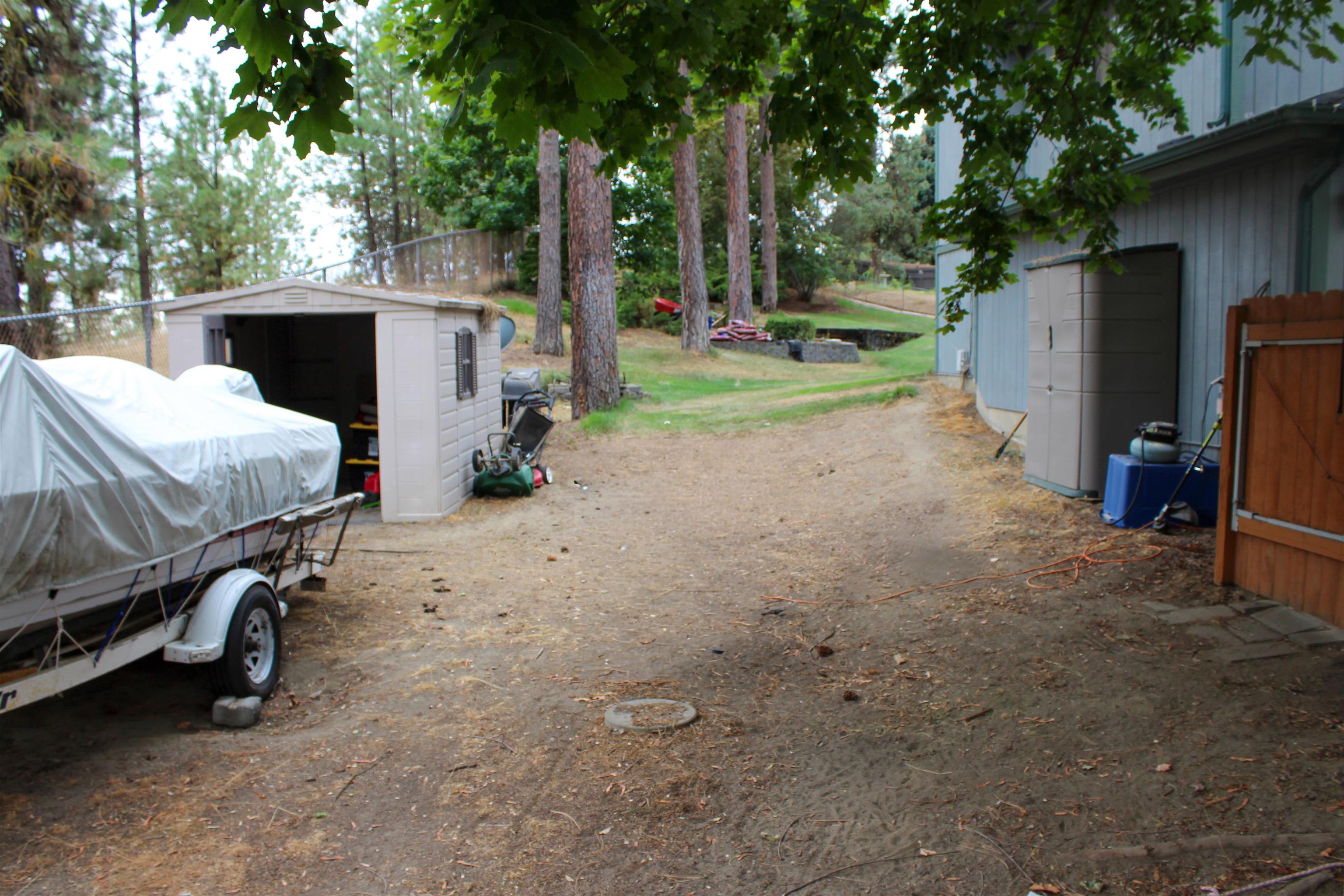 8311 N Greenwood Ct - Photo 6