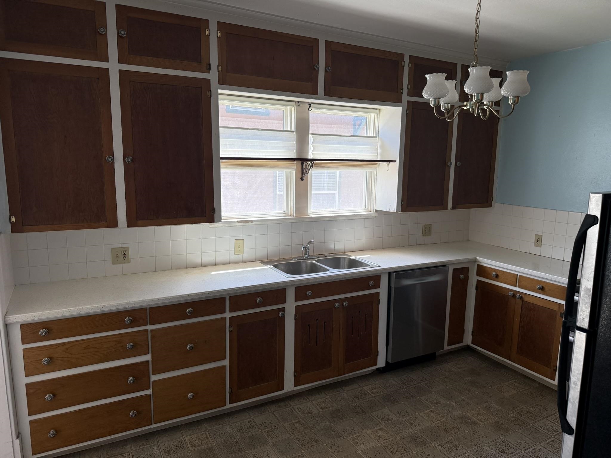 2628 N Stone St - Photo 8