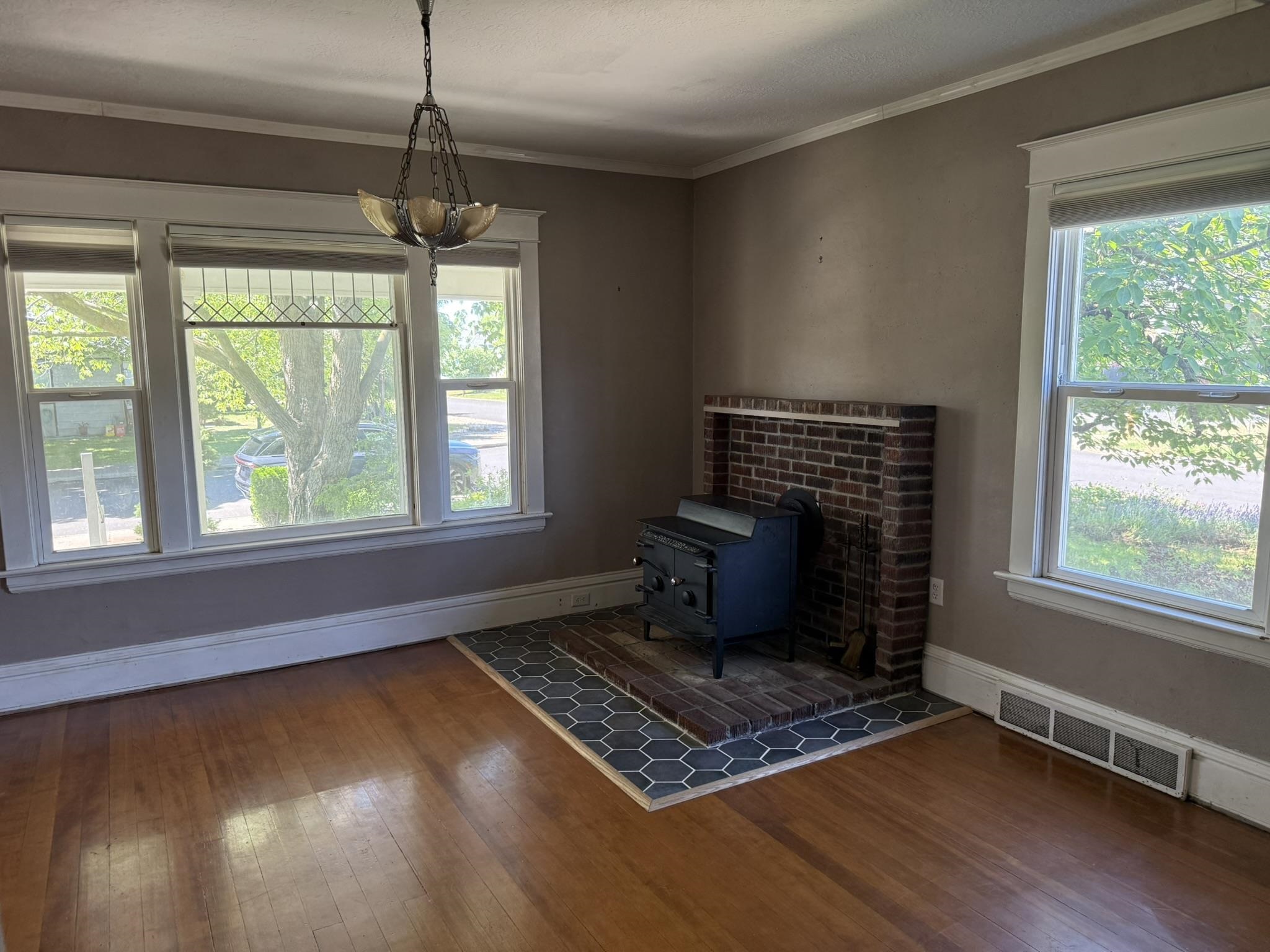 2628 N Stone St - Photo 4