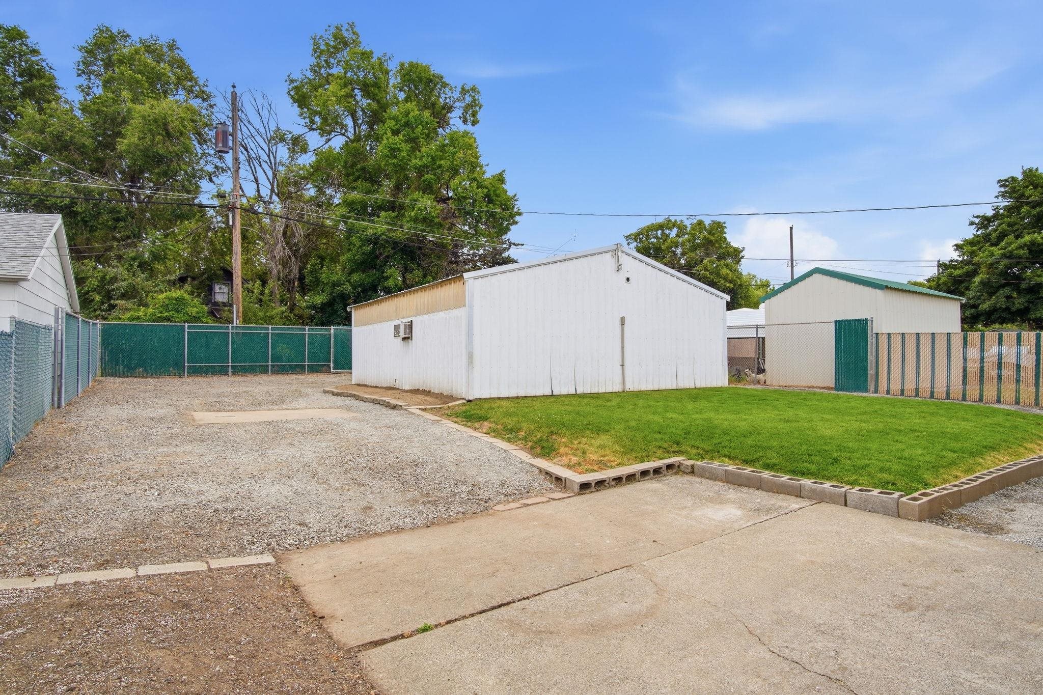 1815 E Dalton Ave - Photo 26