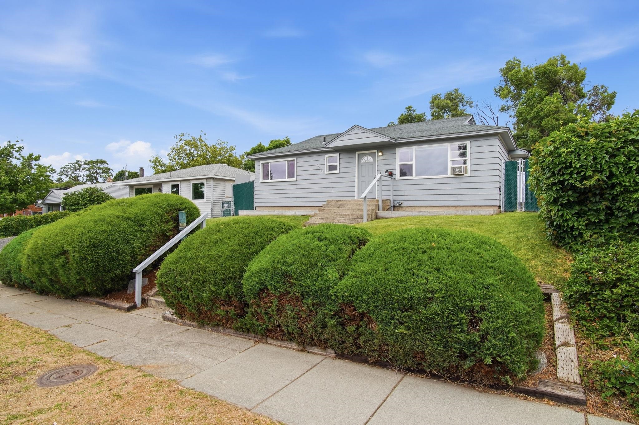 1815 E Dalton Ave - Photo 3