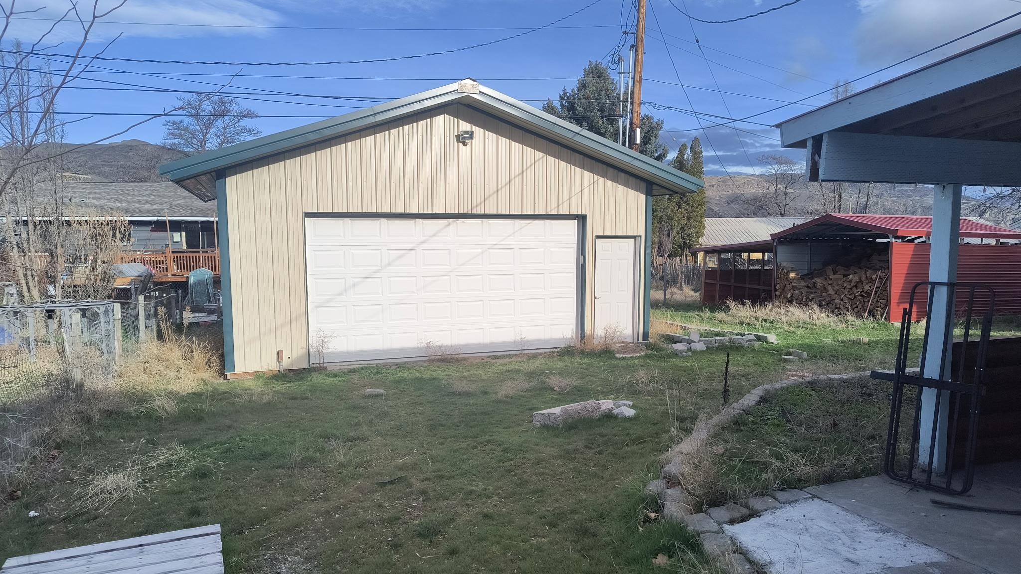 1124 Camas St - Photo 2