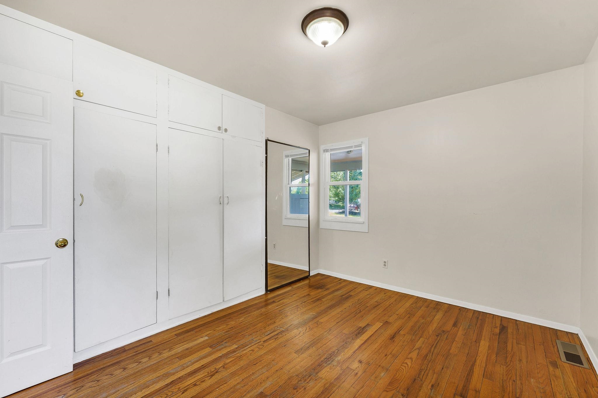 3303 E Congress Ave - Photo 4
