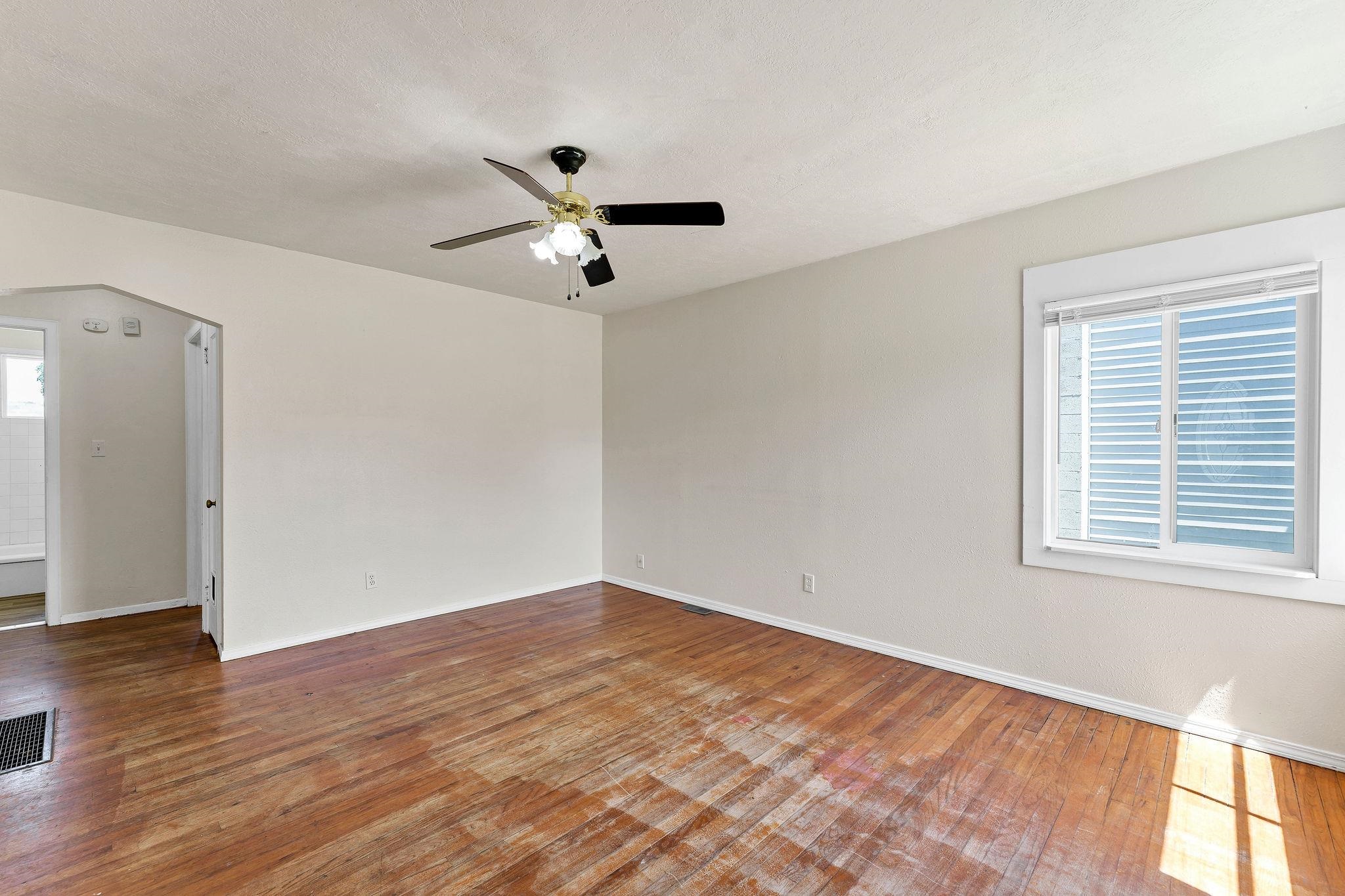 3303 E Congress Ave - Photo 20