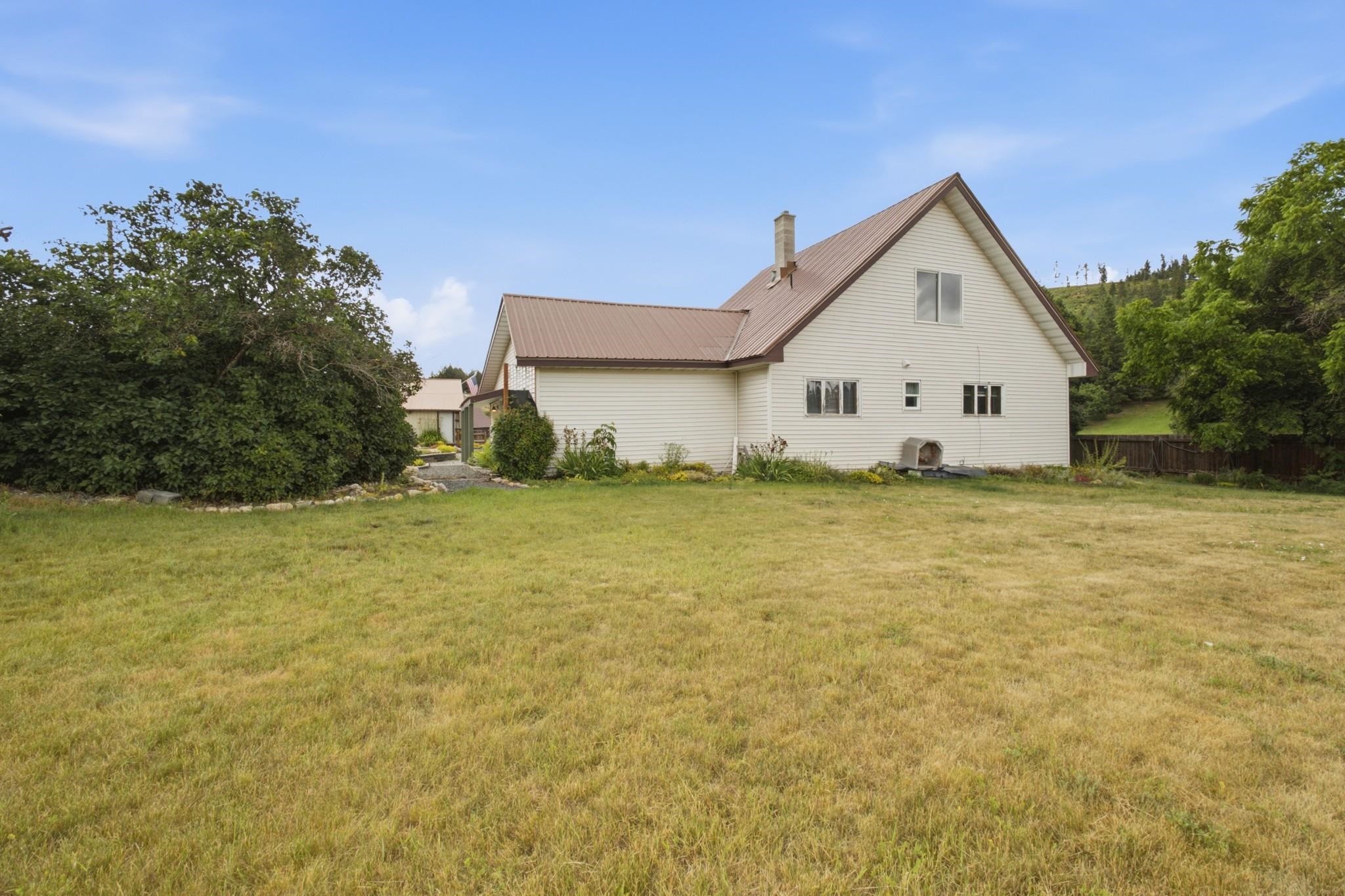 691 Highway 20 E - Photo 9