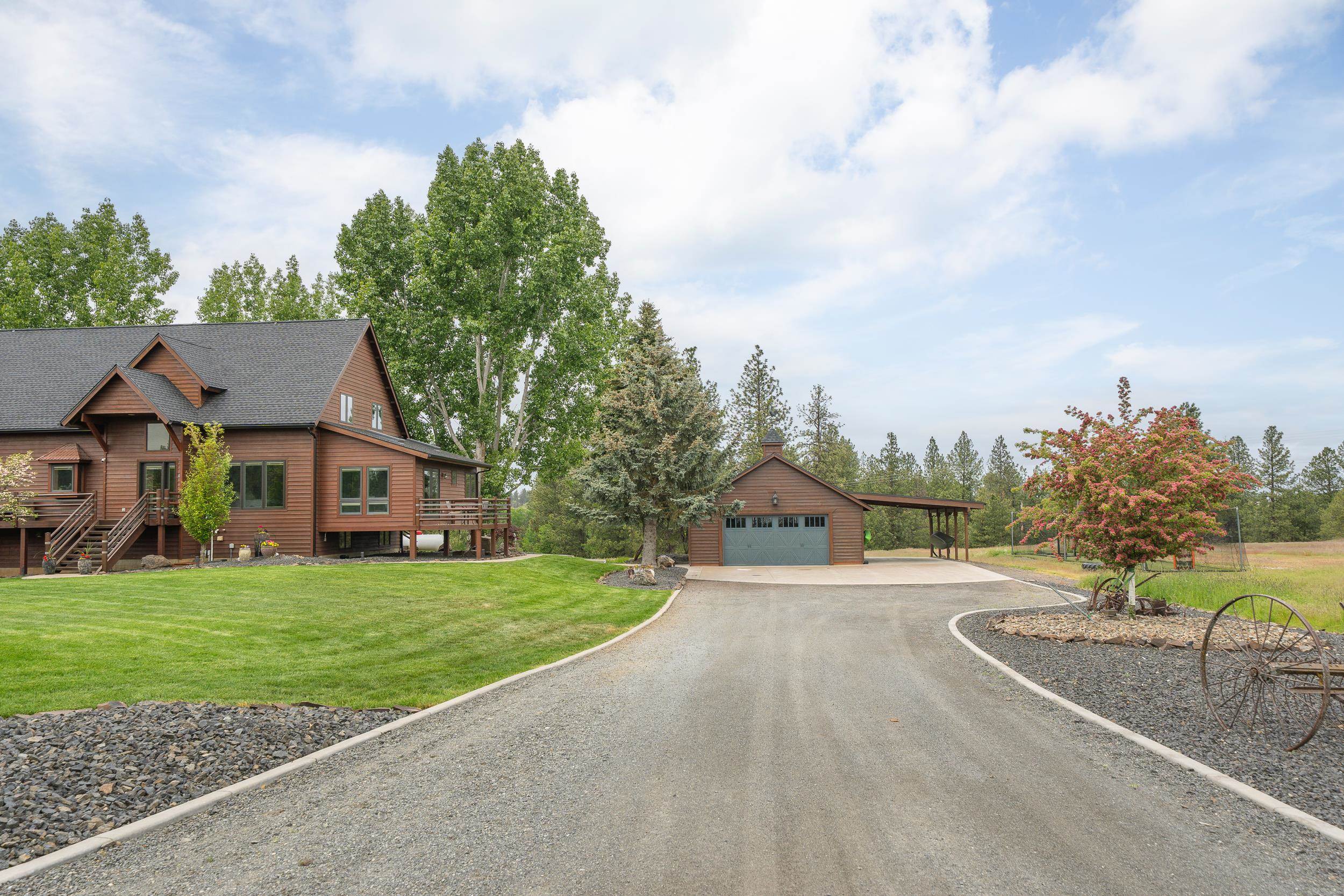 16010 W JADE Ln - Photo 5
