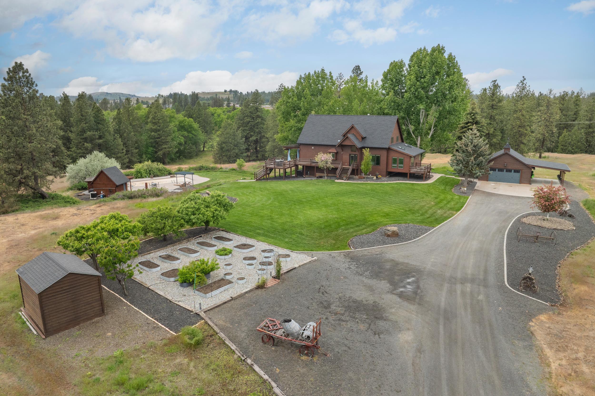 16010 W JADE Ln - Photo 6
