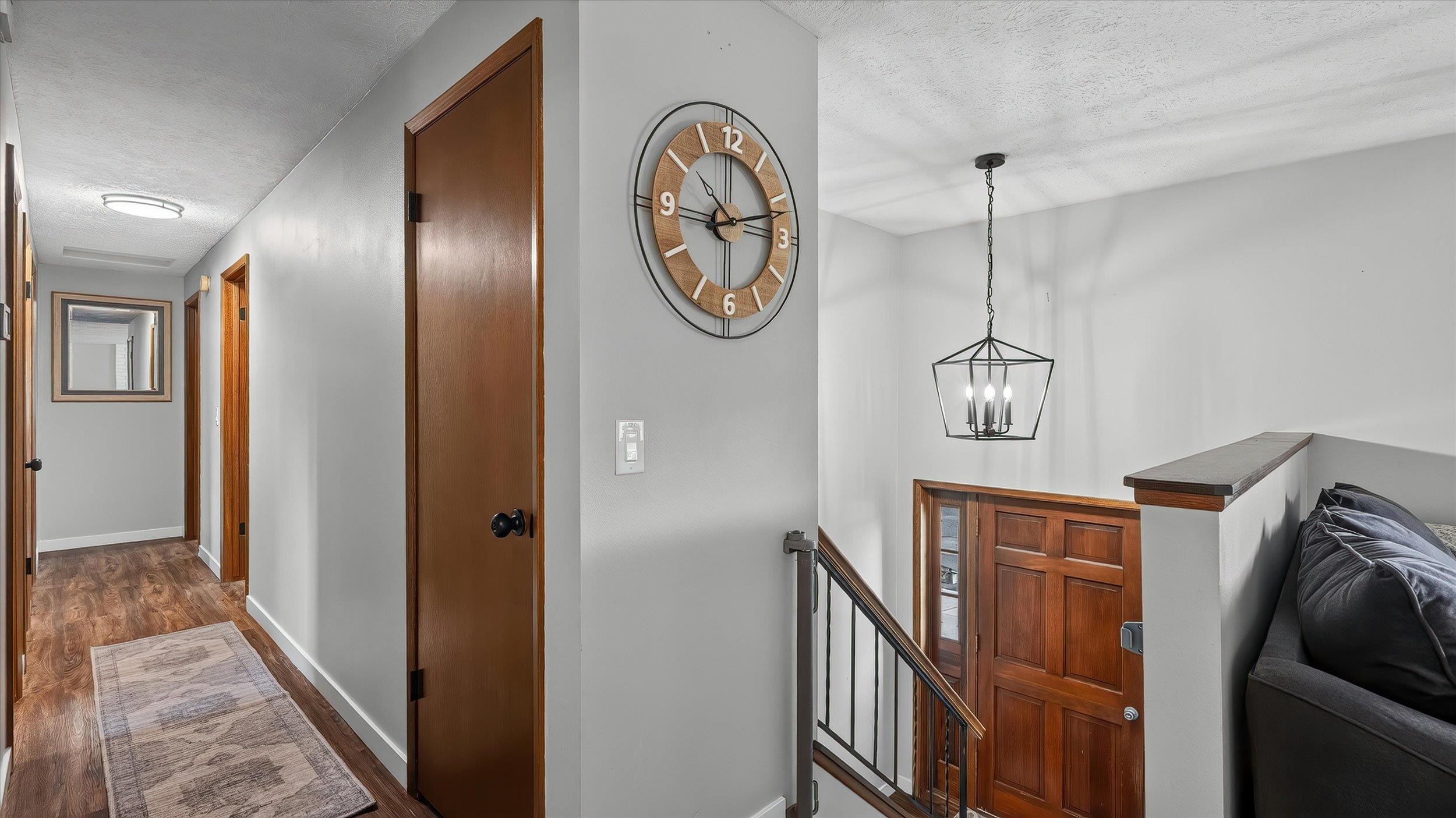 8021 N Pamela St - Photo 3