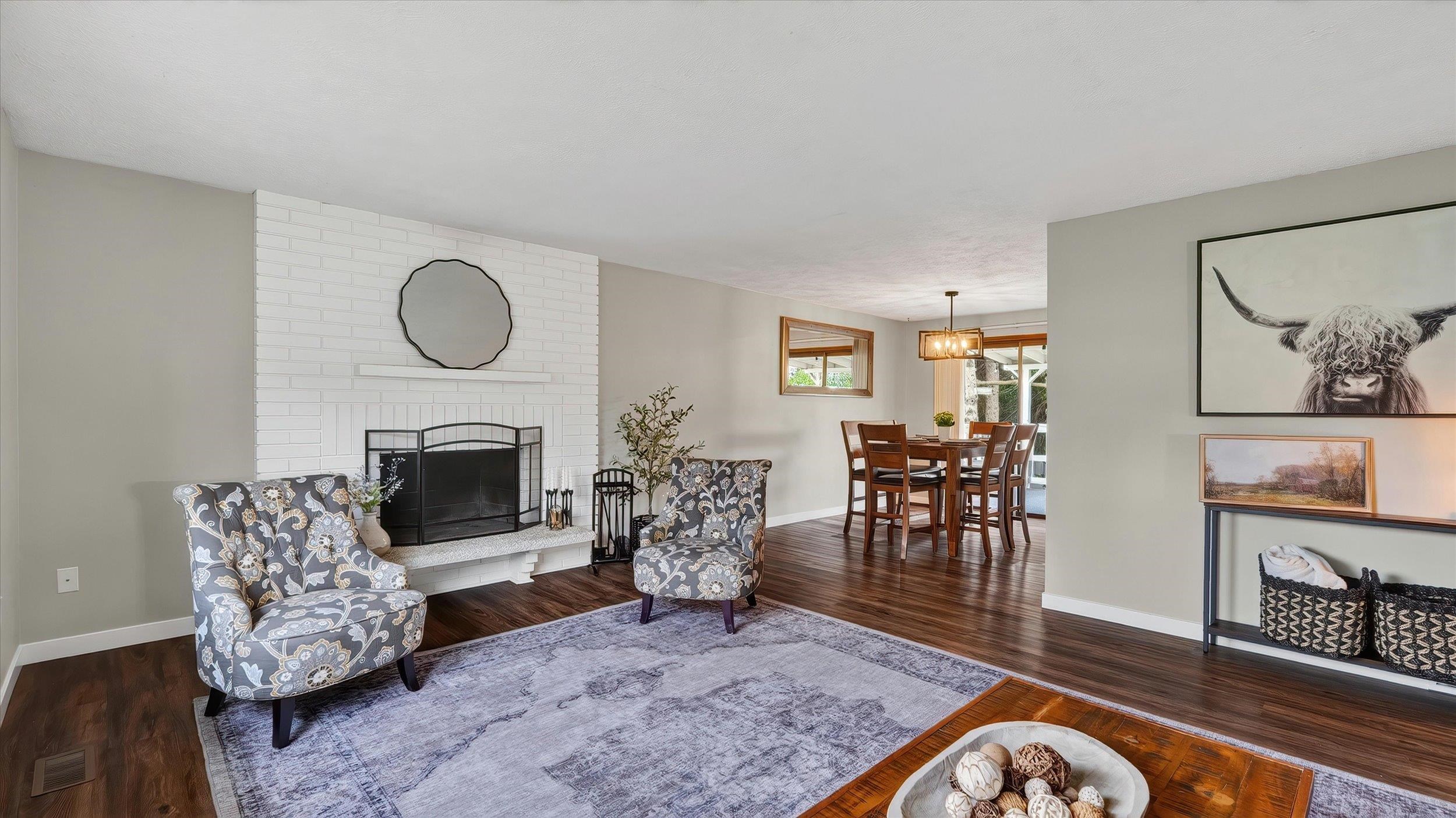 8021 N Pamela St - Photo 5