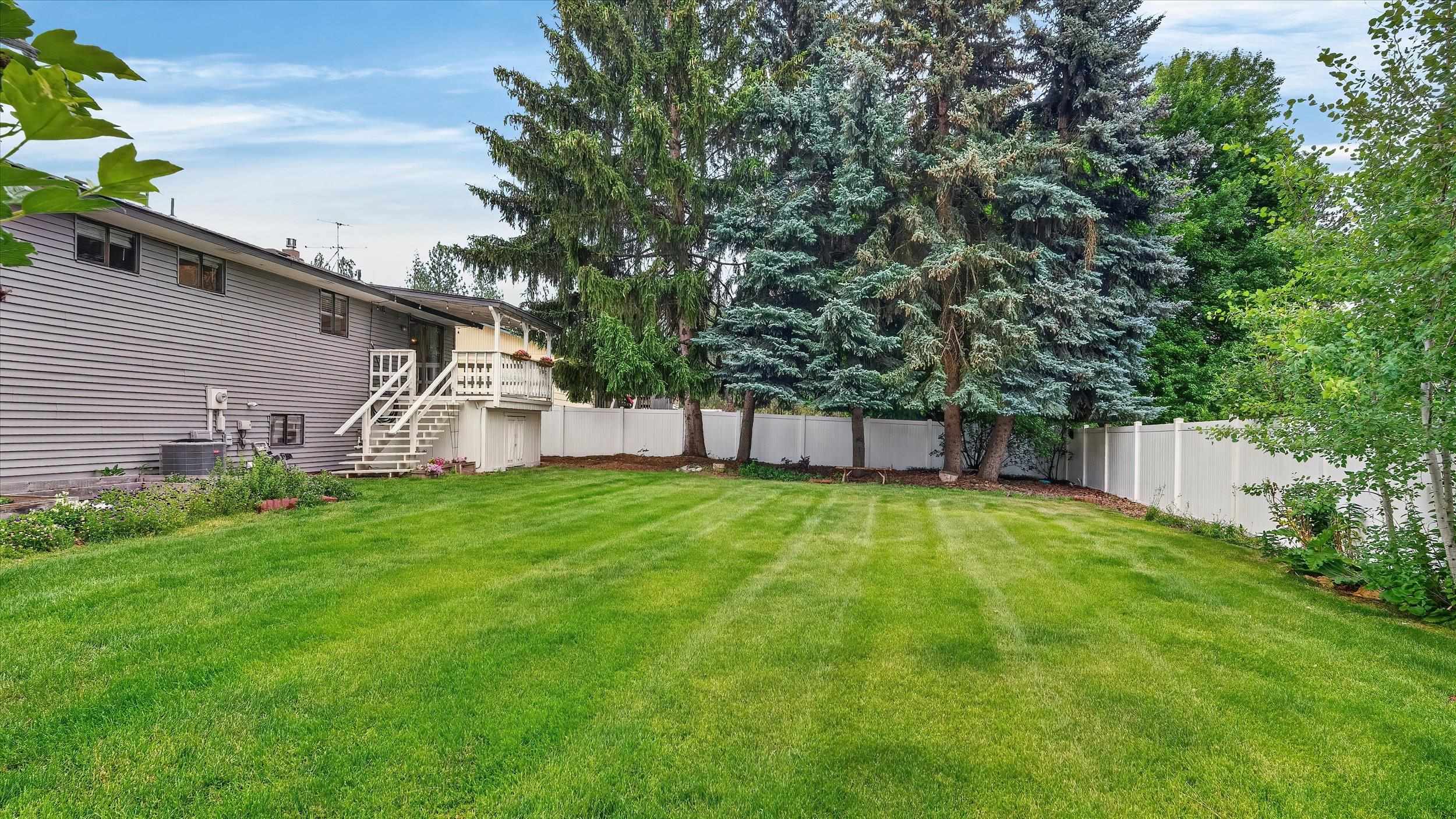8021 N Pamela St - Photo 32