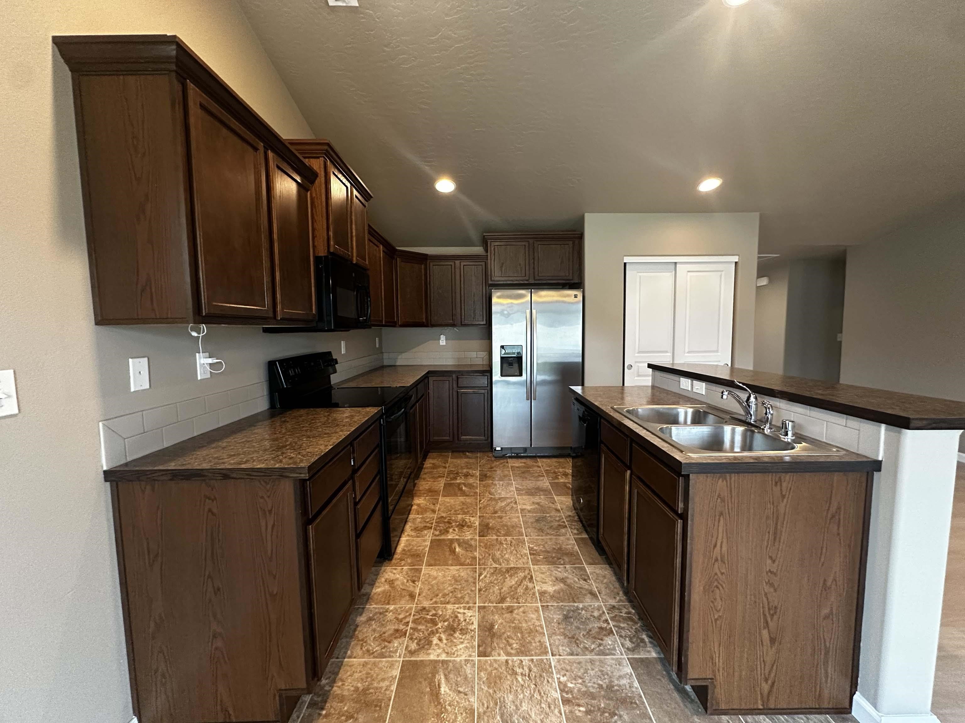 19013 E Mountain View Ave - Photo 6