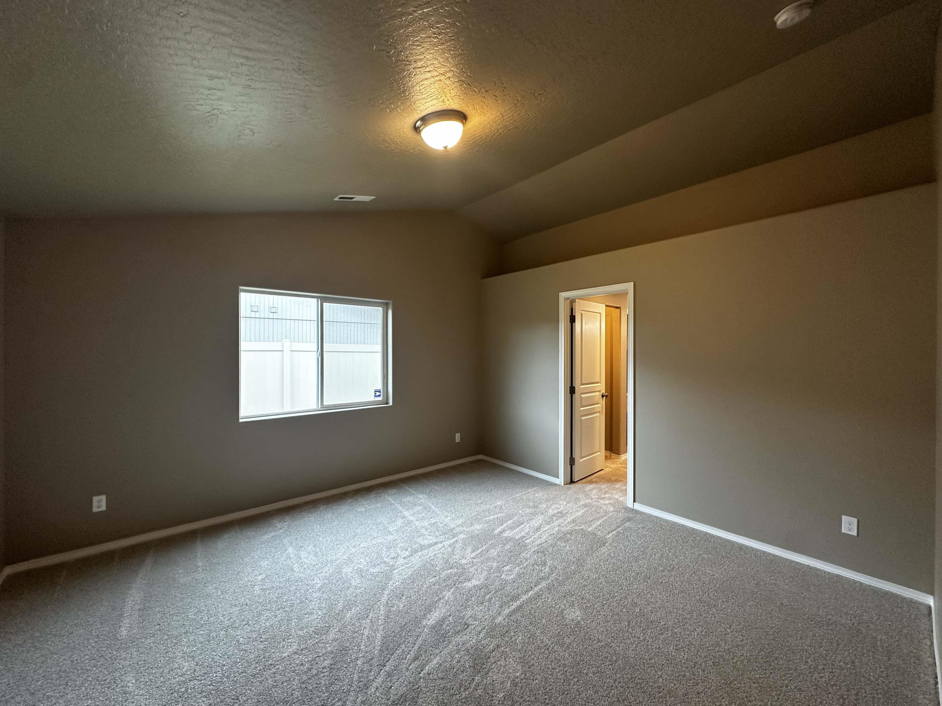 19013 E Mountain View Ave - Photo 10