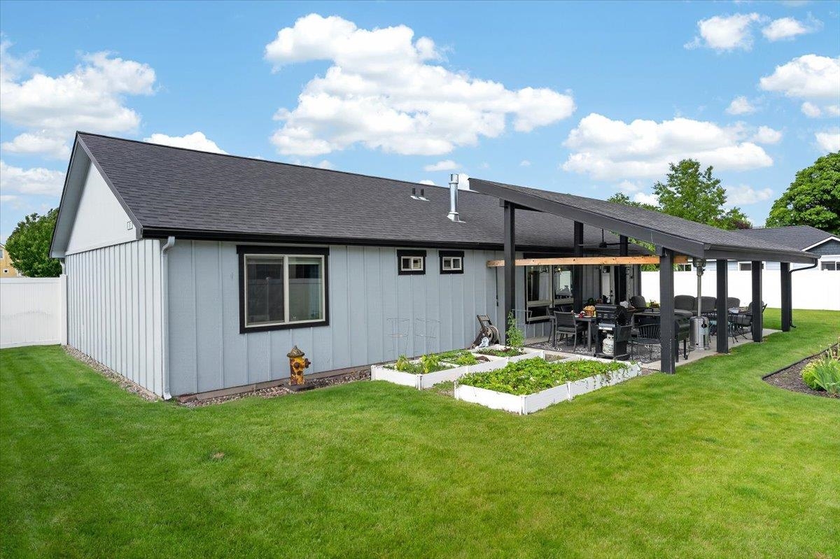 13512 E BOONE Ave - Photo 3