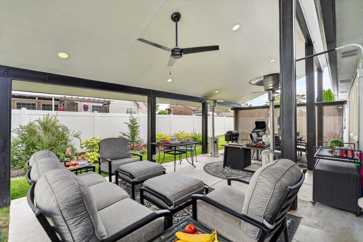 13512 E BOONE Ave - Photo 4