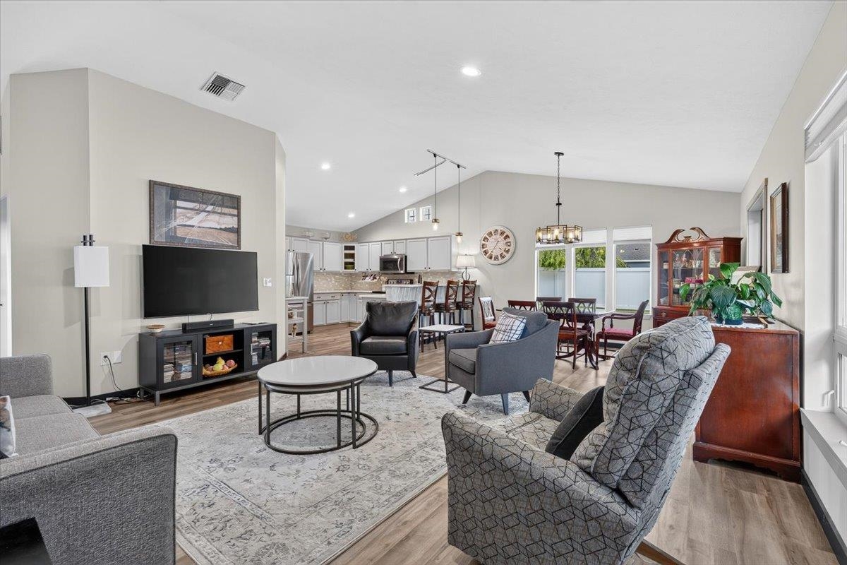 13512 E BOONE Ave - Photo 12
