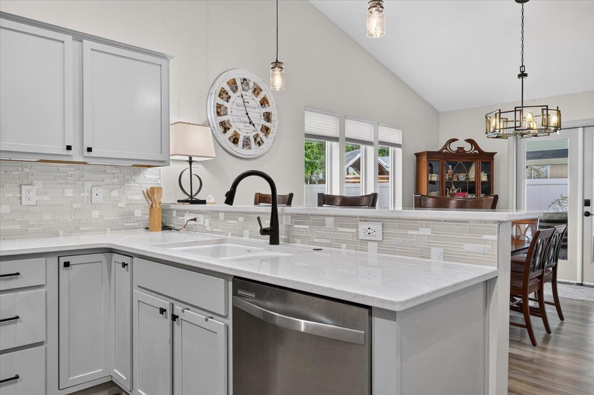 13512 E BOONE Ave - Photo 21